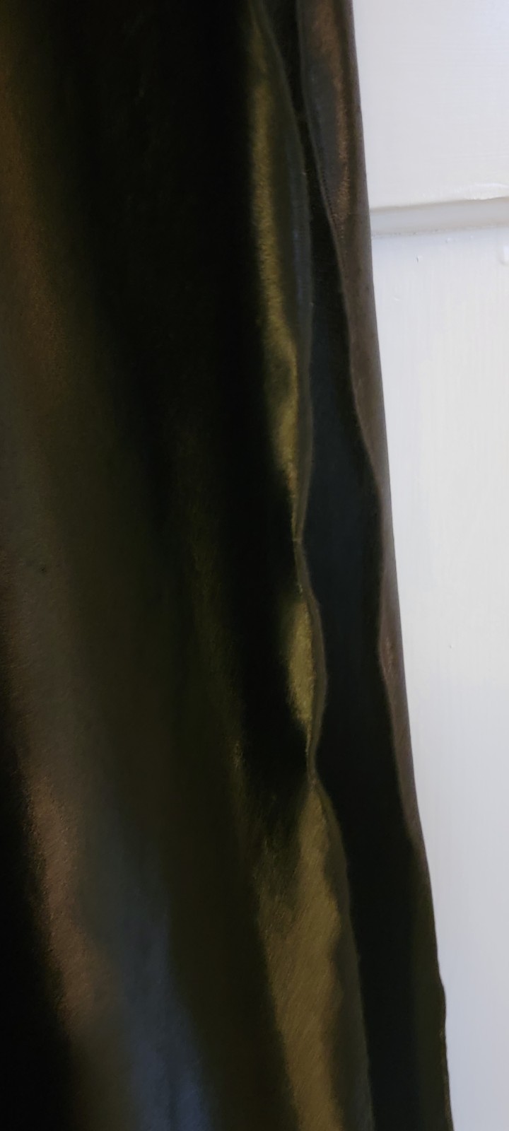 Formal Classic Designer Satin Gown – Size Small