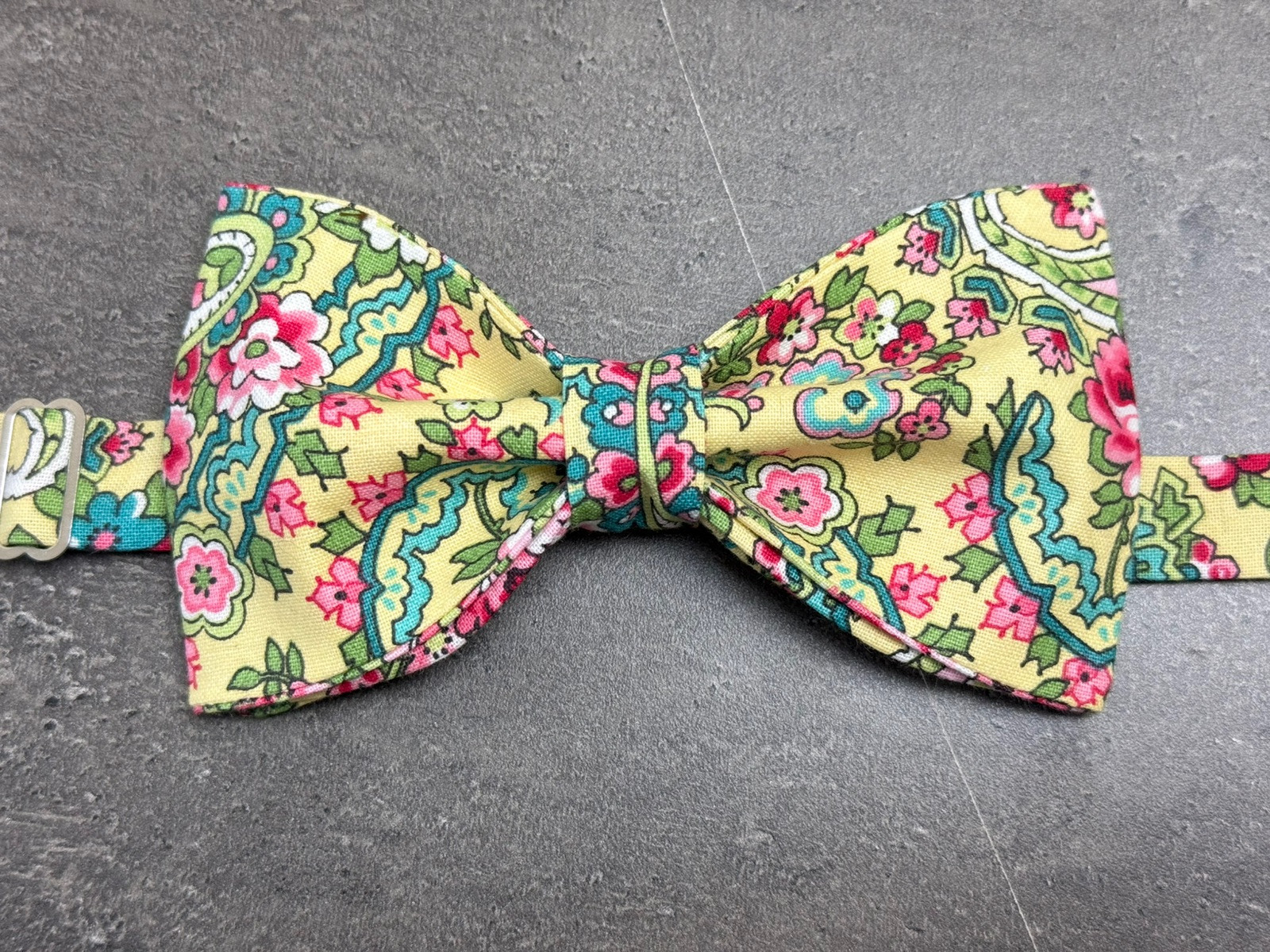 Custom Mens Yellow Floral Bow Tie Pre-tied Adjustable Handmade bowtie