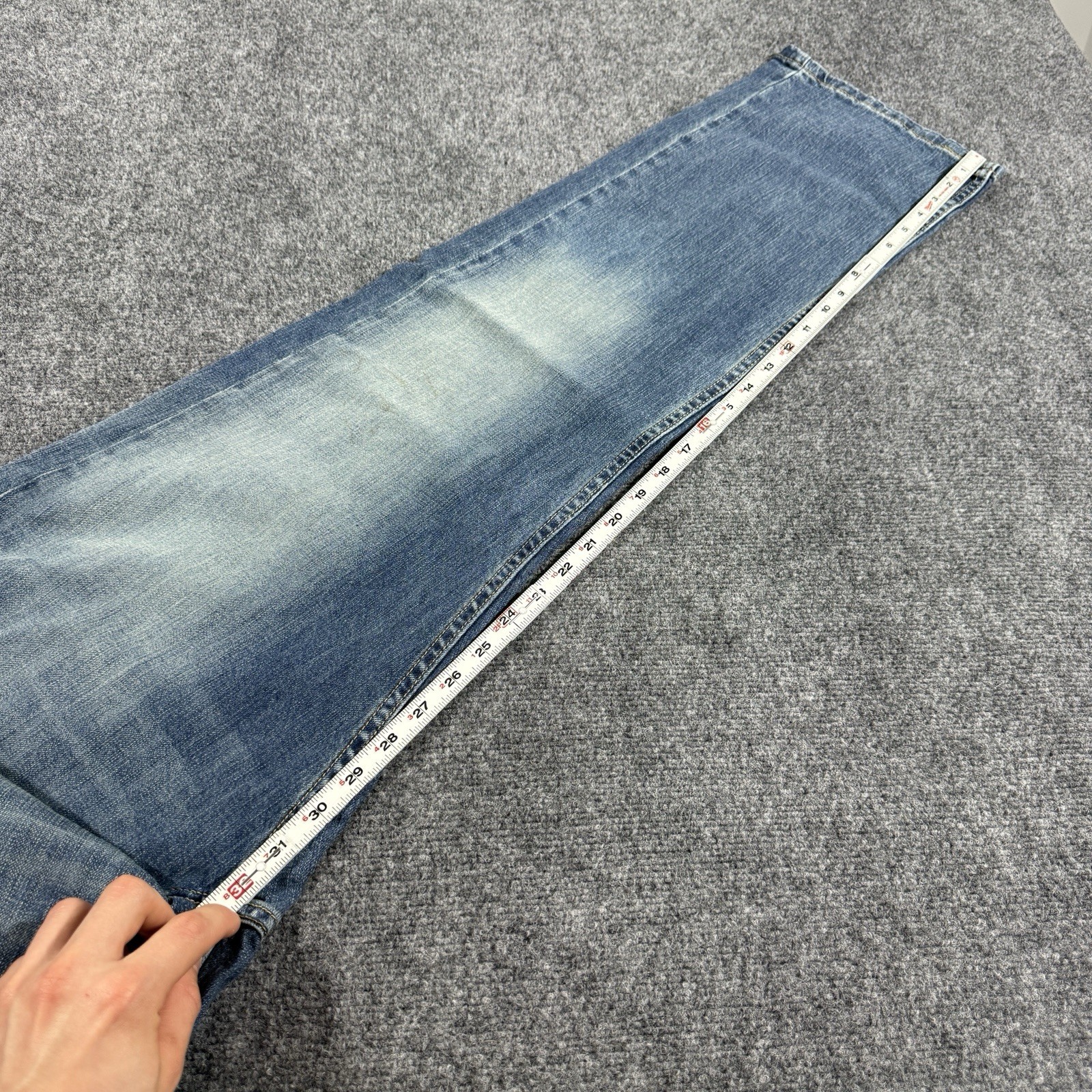 NWT Levi’s 559 Relaxed Straight Jeans Mens 36×32 Blue Medium Wash 100% Cotton