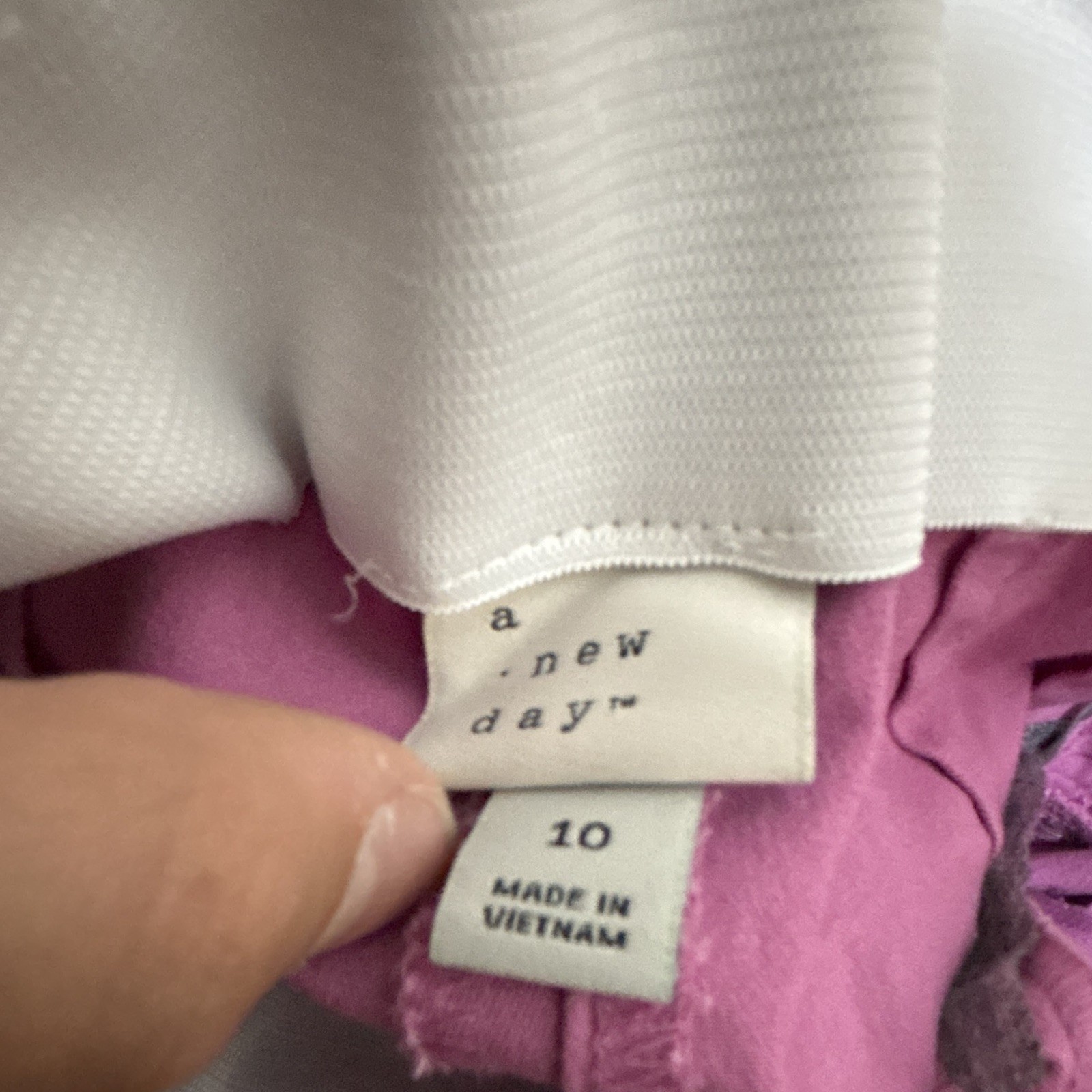 A New Day Women’s Pink Dress Pants Zip Closure Zipper Accent Regular Size 10