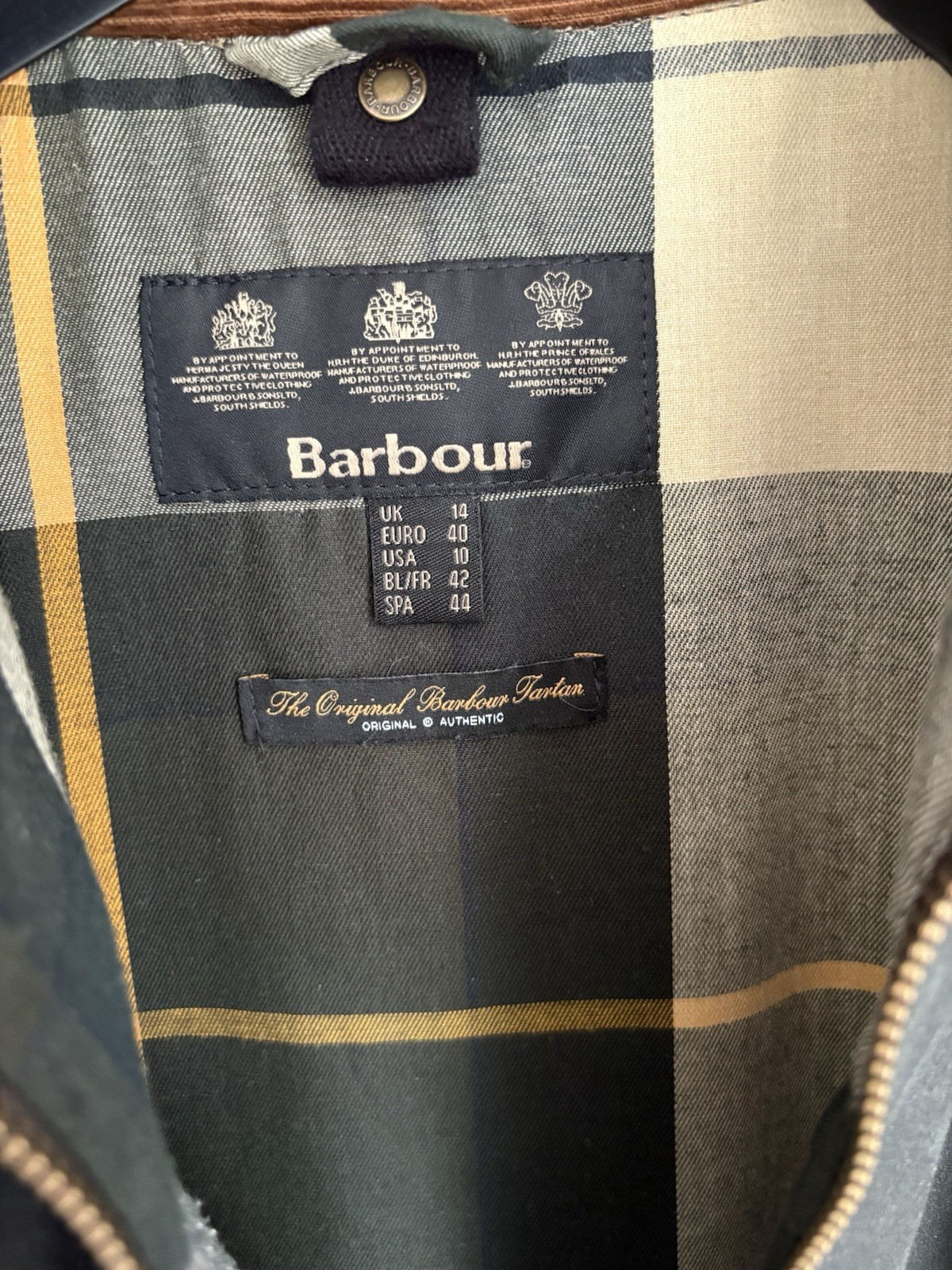 barbour luss ladies wax jacket ptp 24in Uk14