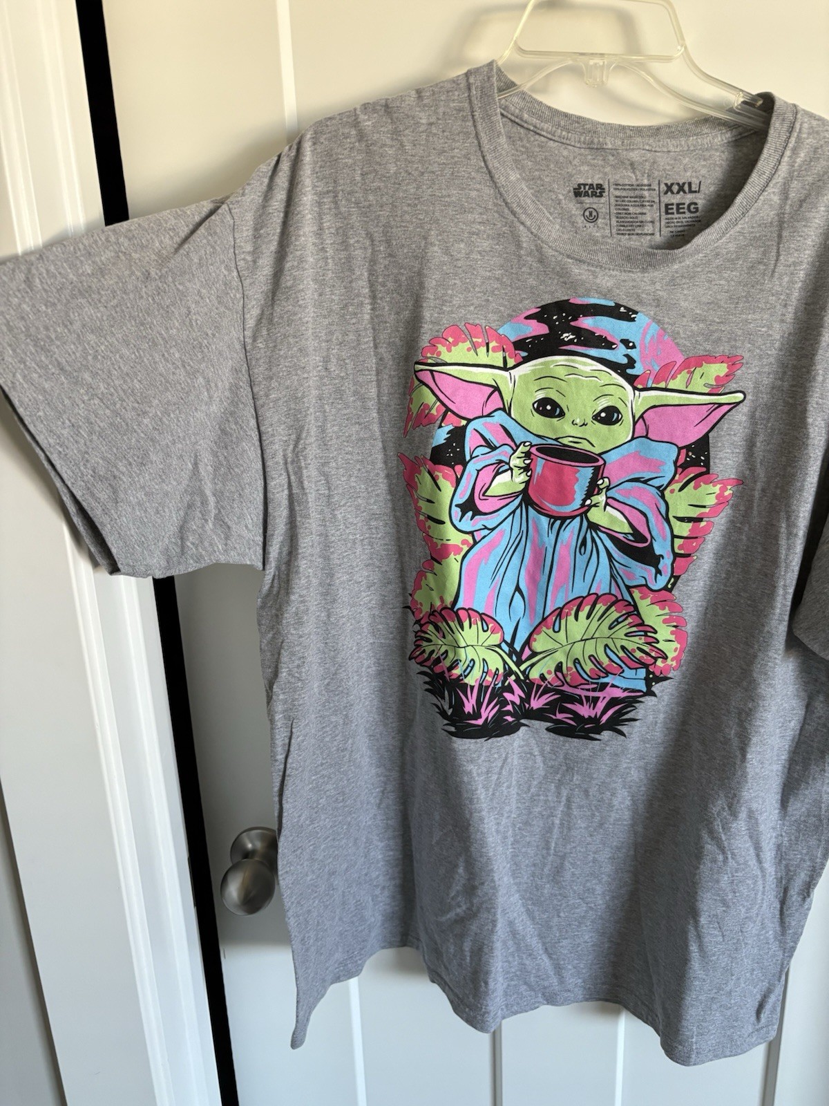 Neff x Star Wars Men’s XXL Baby Yoda Mandalorian Graphic T-Shirt Heather Gray