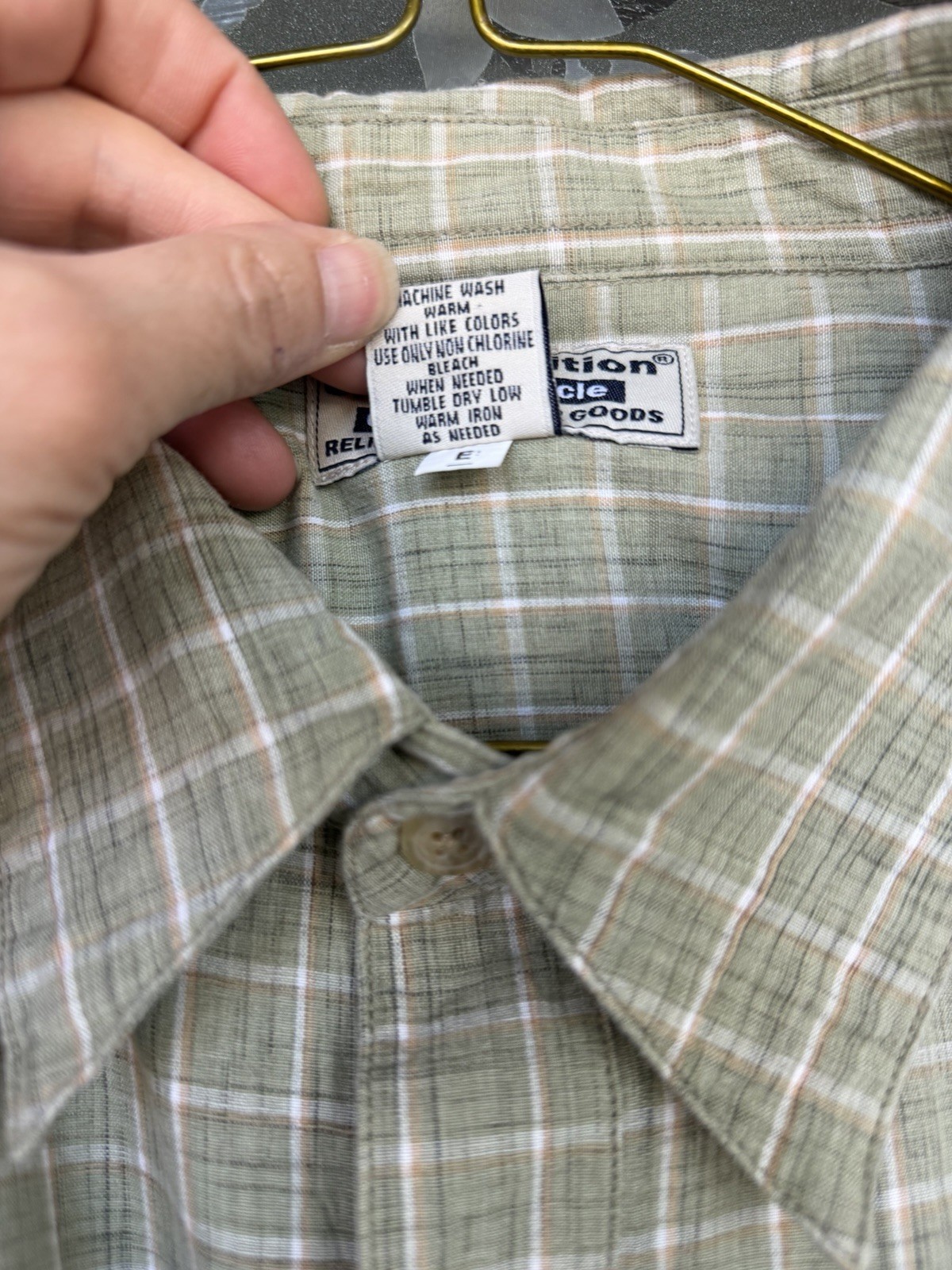 US Expedition Men’s Shirt Green, Beige, White Plaid, Button-Up, Size XL EUC