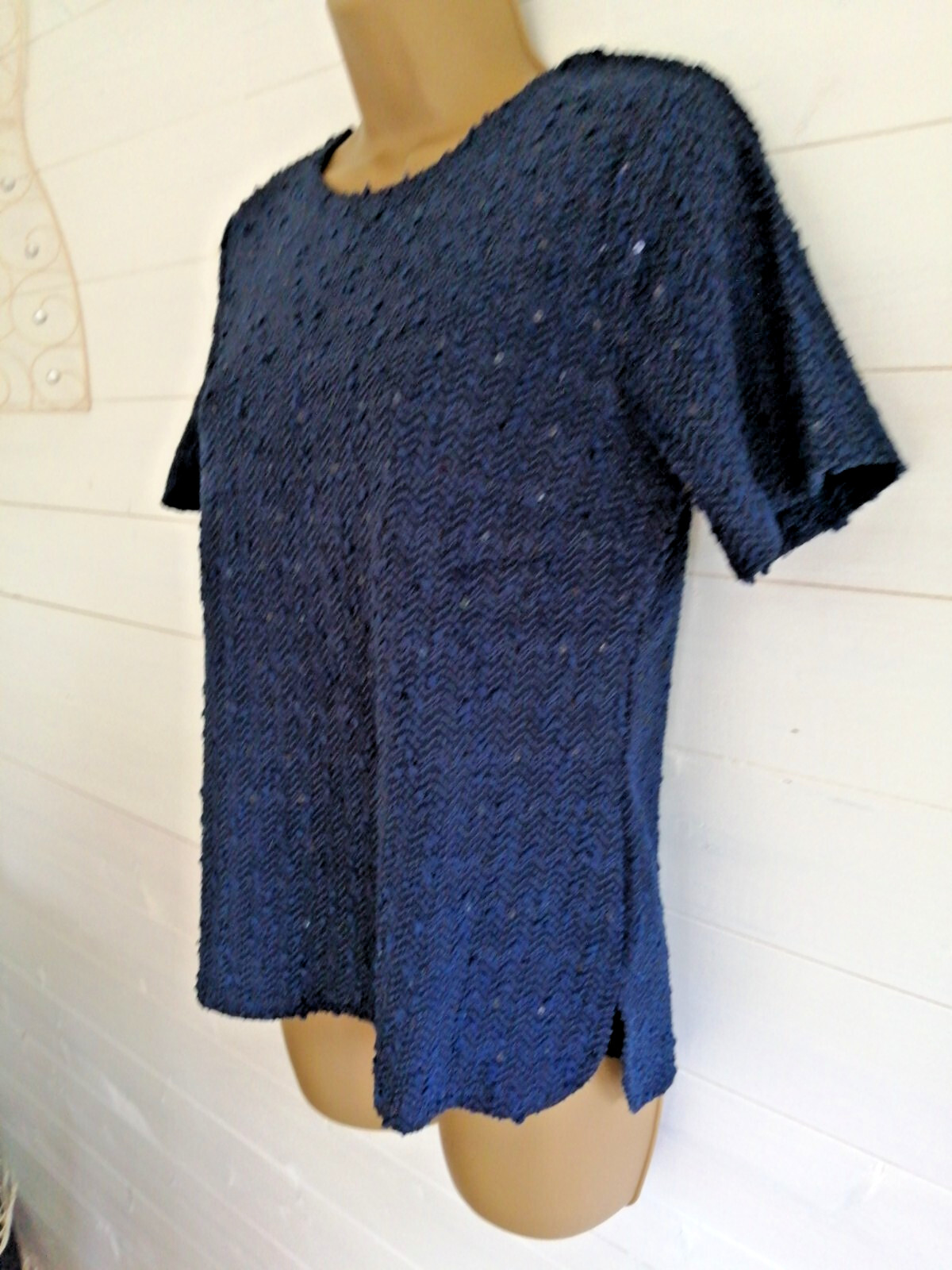 Navy Blue Top Size 12 sequin stretchy fully lined short sleeves NEW