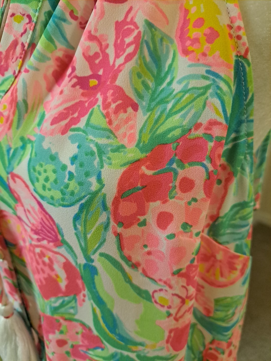 Lilly Pulitzer Carolane Halter Top Pear Necessities Size M EUC Returns Accepted