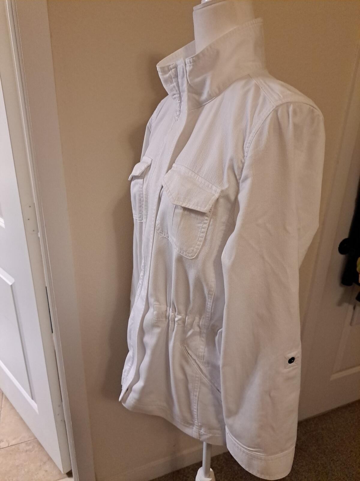Talbots Casual Cotton Safari Jacket White Petite L EUC Returns Accepted