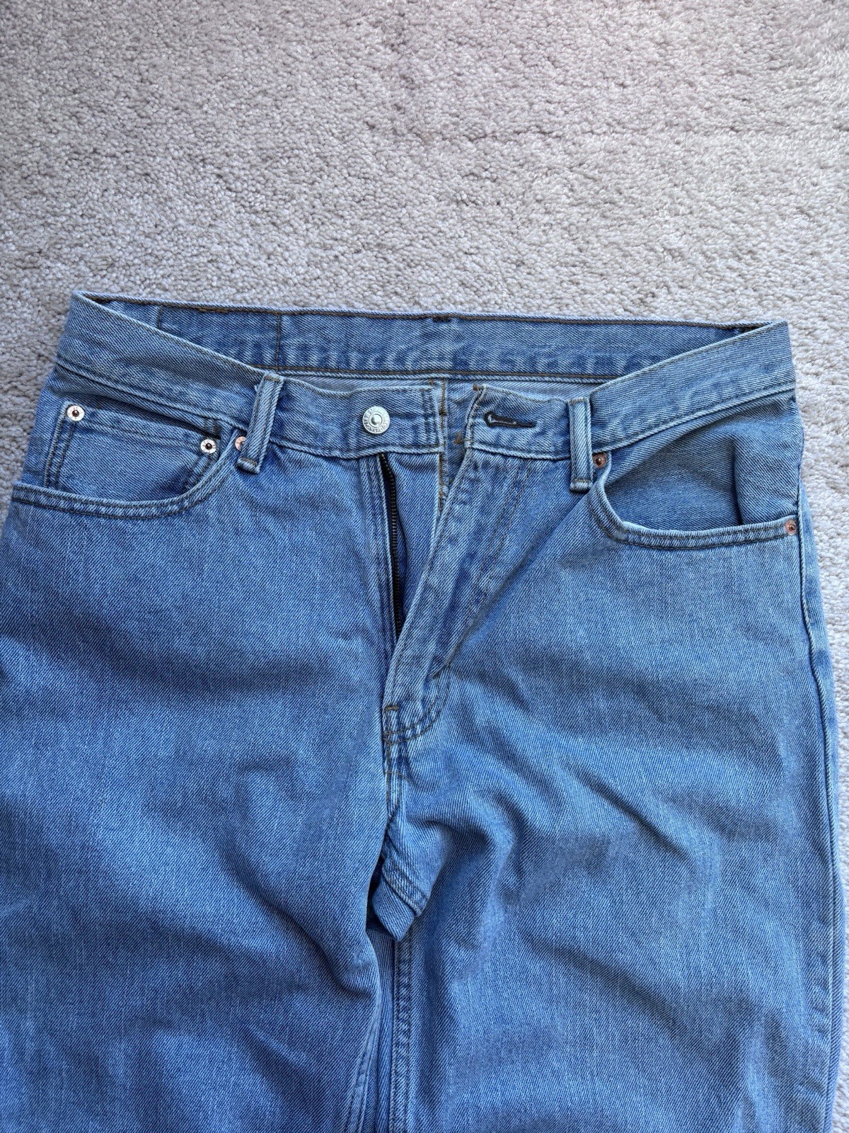 2008 Levi’s 550 Men’s Light Wash Denim Blue Jeans 33×32