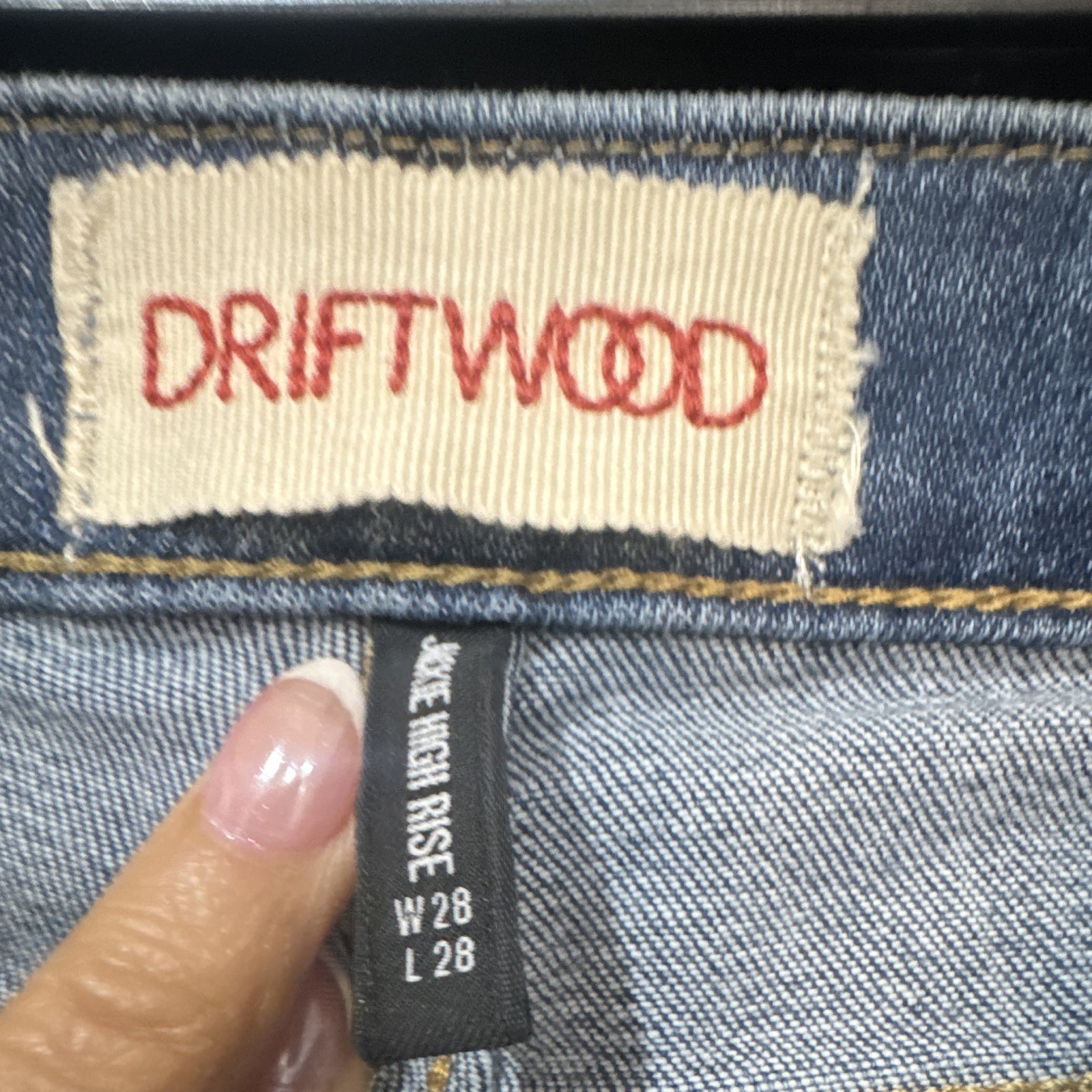Driftwood Women’s Blue Denim Medium Wash High Rise Skinny Slim 5-Pocket 28