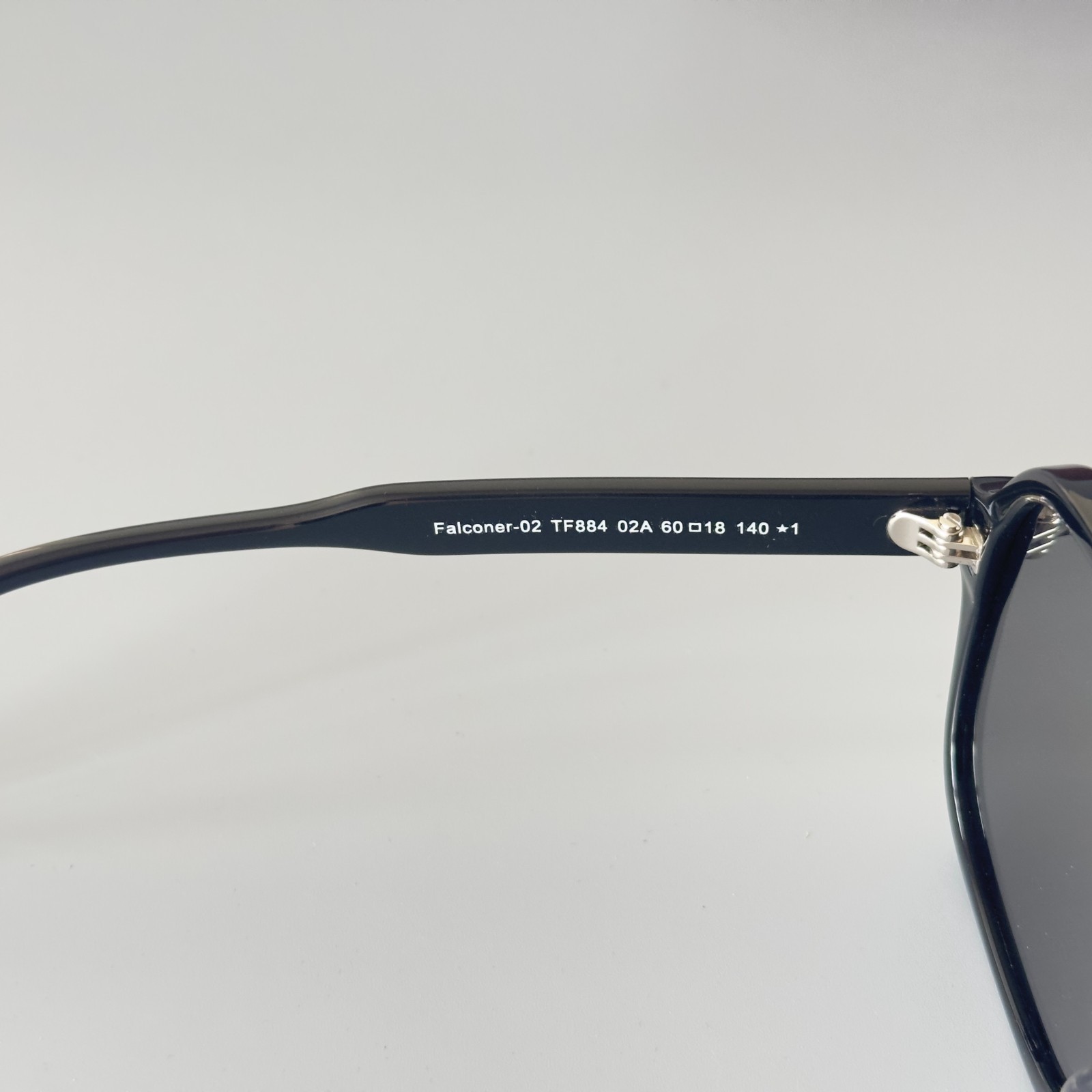 Tom Ford Falconer Sunglasses TF884 Black/Black 60-18-140mm With Case