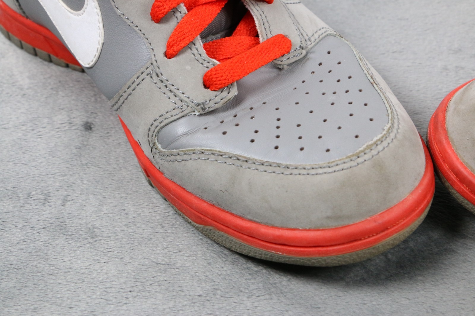 Nike SB Dunk High Light Charcoal Grey Orange Mens Size 7.5 Skate Shoes