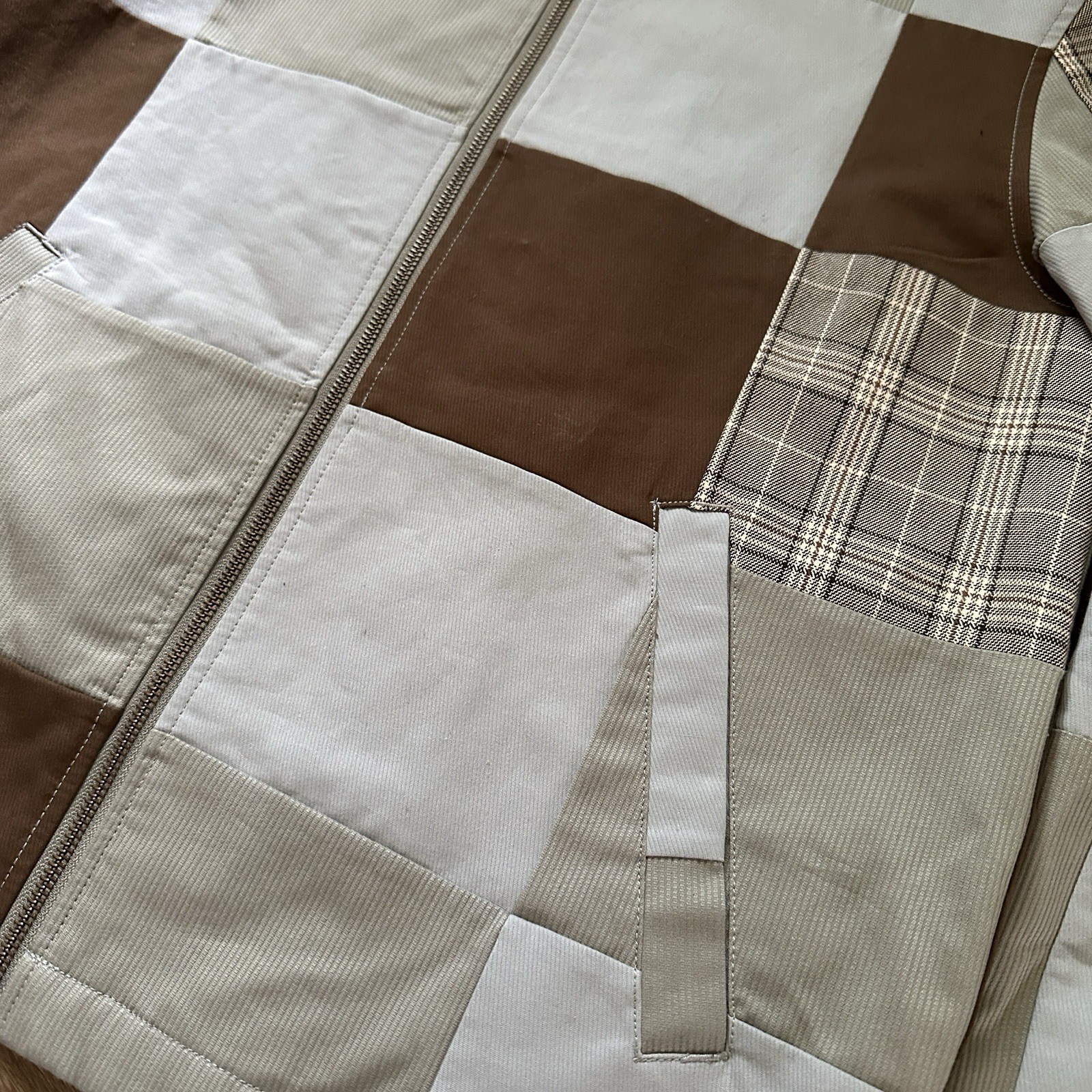 Stussy Men’s Brown Beige Plaid Jacket L Full Zip Lined Pockets Point Collar