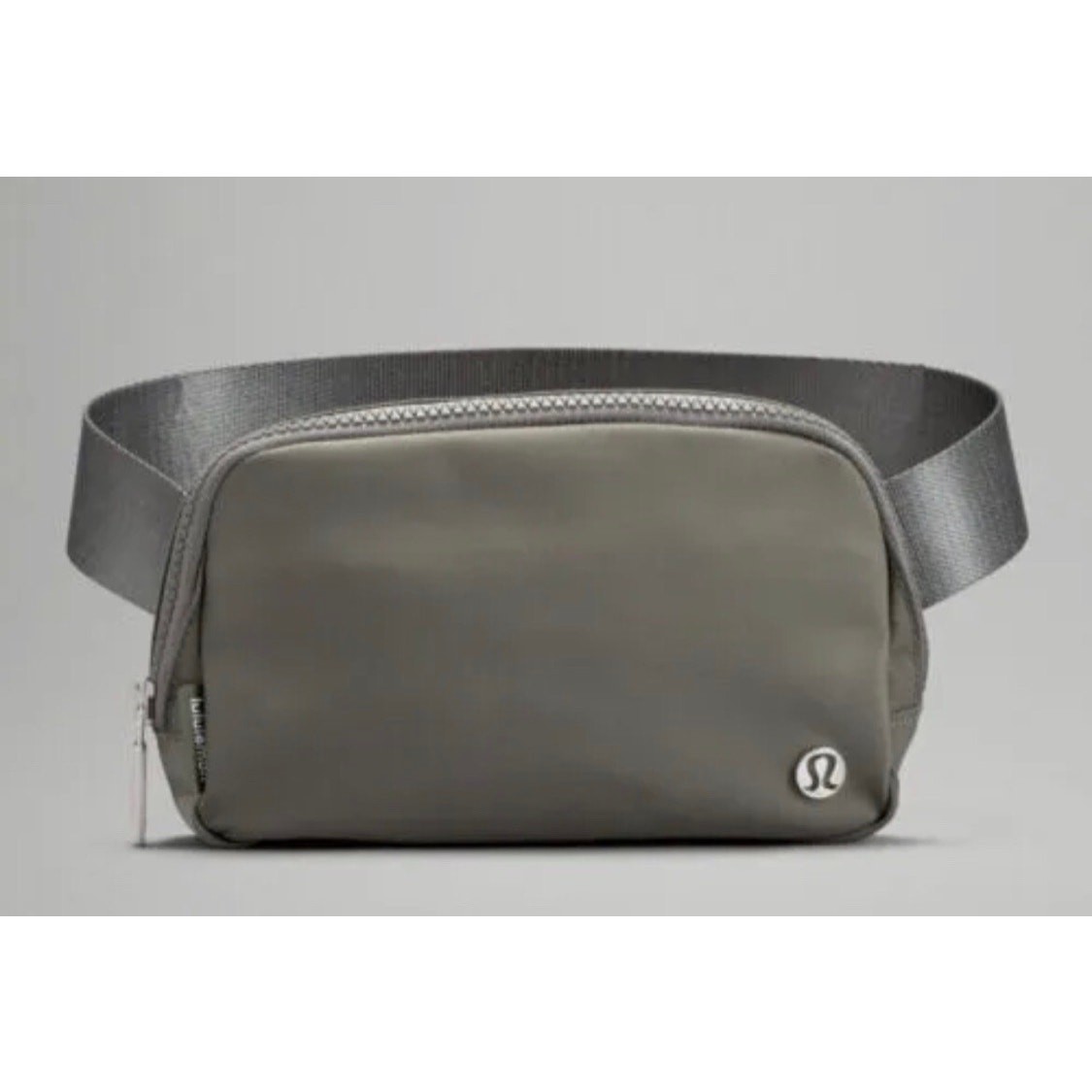 Lululemon Silver Everywhere Belt Bag New with Tags