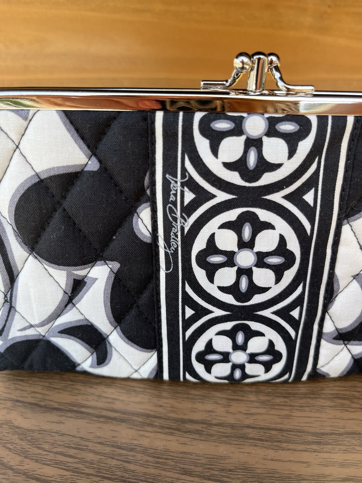 Vera Bradley Night & Day Retired Kisslock Wallet Clutch Black White Quilted