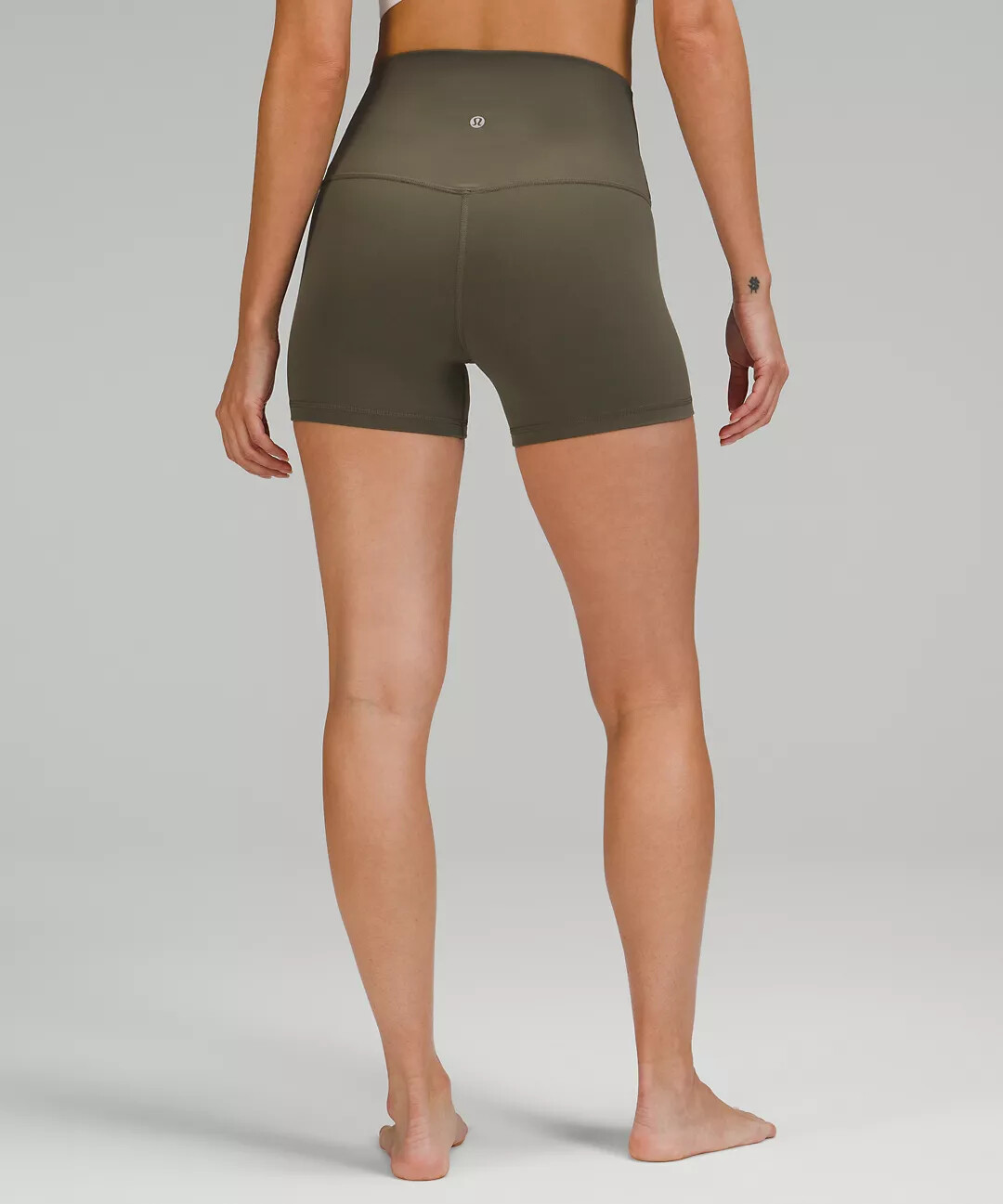 LULULEMON ALIGN HIGHRISE SHORTS 4″ ARMY GREEN MULTIPLE SIZES NEW