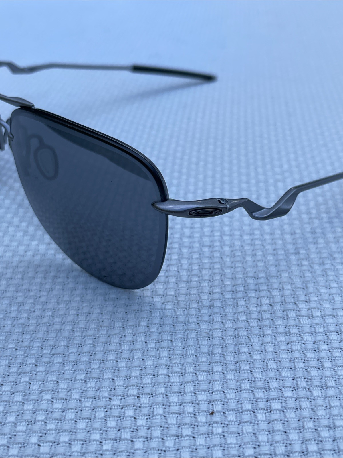 Oakley Tailpin OO4086-01 Sunglasses Lead Frame Black Iridium Lenses 121mm
