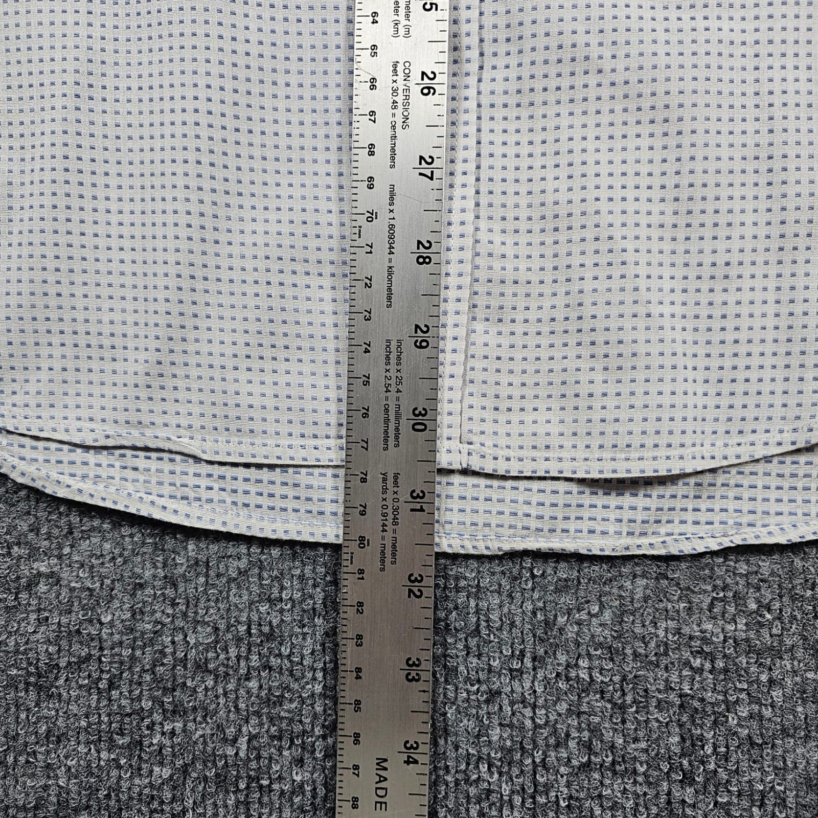 Banana Republic Mens Non Iron Slim Fit Dress Shirt Blue White Pattern L 16-16.5