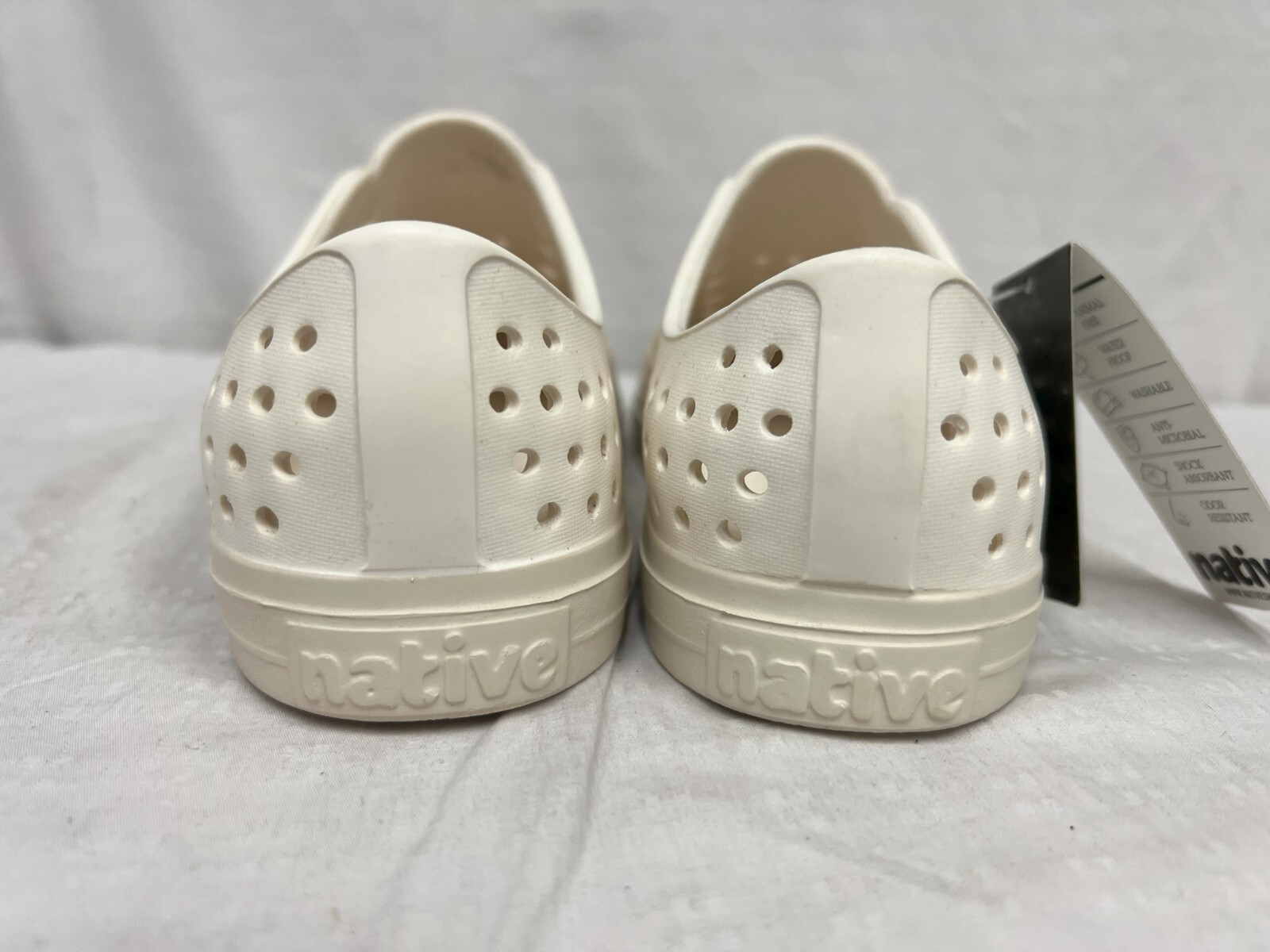 Native Adults Jefferson Slip On Sneaker Shoes Ovaltine White Men 4/Women 6 New