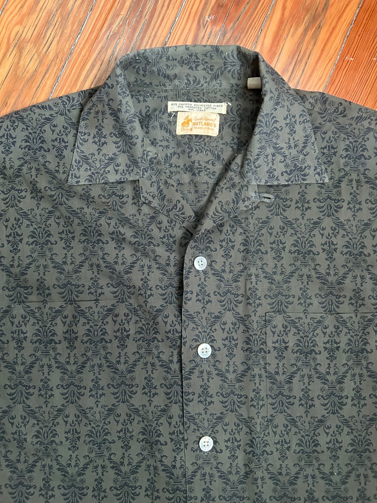 Vintage 50s 60s Loop Camp Collar Small Green Rutland’s Sports Shirt