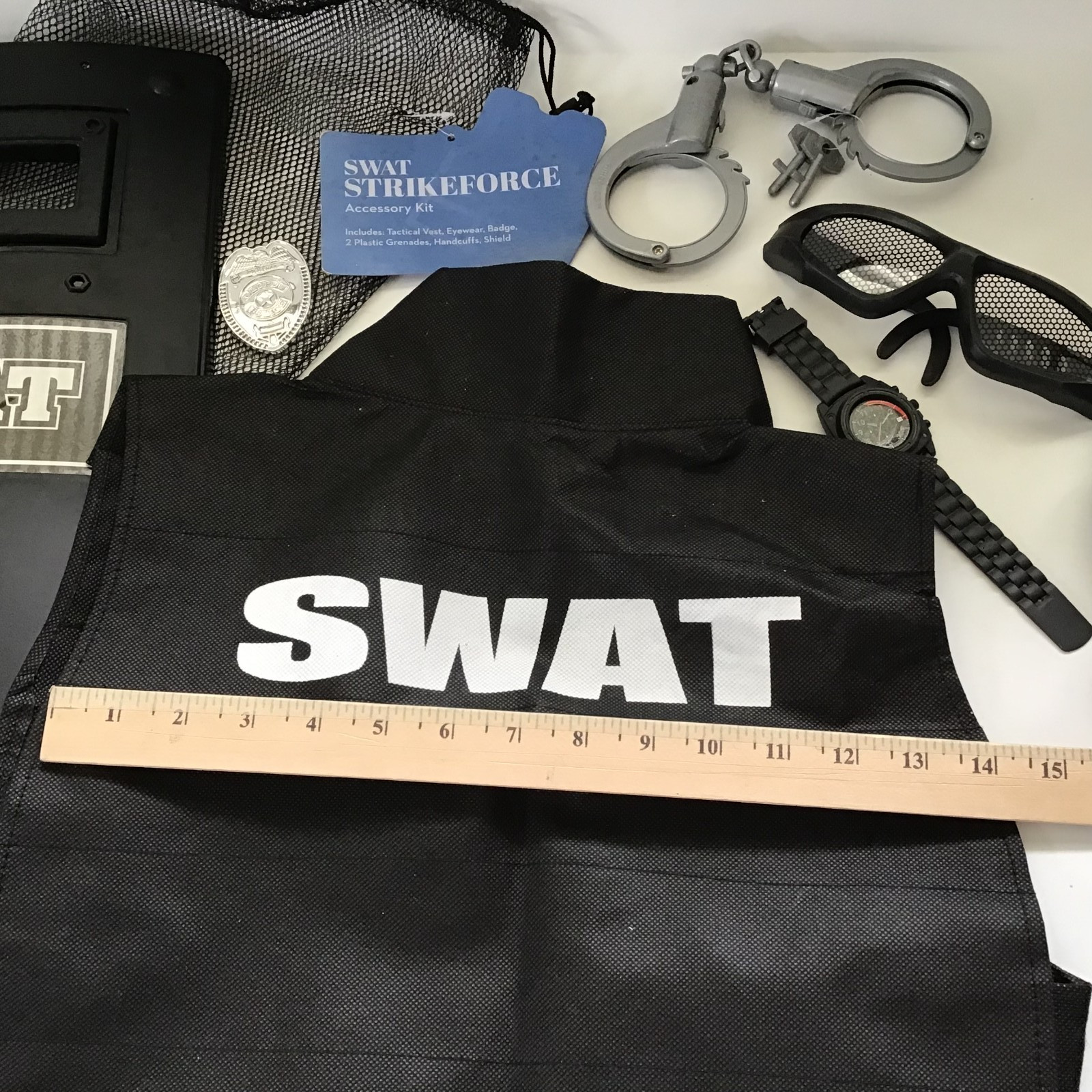 SWAT STRIKEFORCE TEAM Police Toy Set KIDS VEST SHIELD GRENADES HANDCUFF BADGE ++