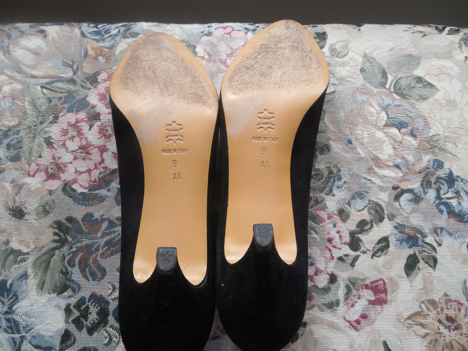 DAVID EVINS Vintage Women’s Shoes made in ITALY Black Suede heels-slim-2″ 9AA.