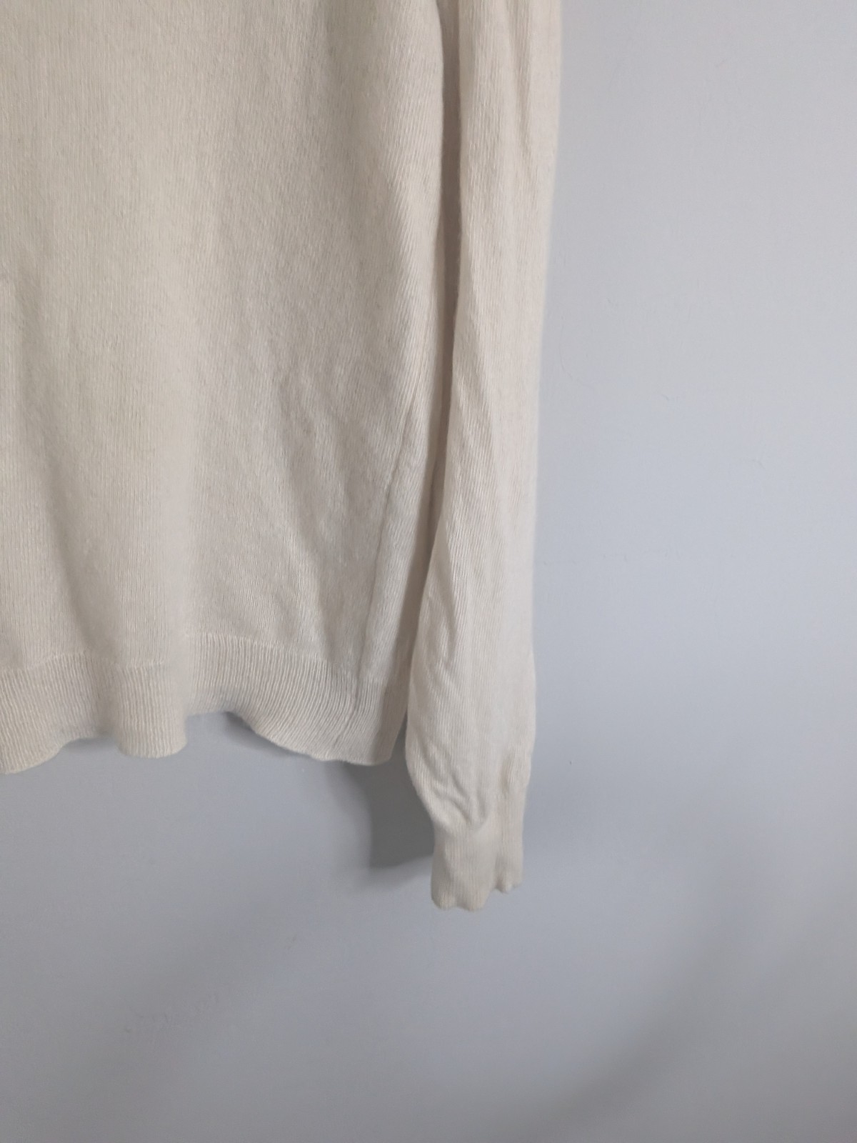 White Of Hawick Sweater Women’s Medium Beige 100% Cashmere Pullover Long Sleeve