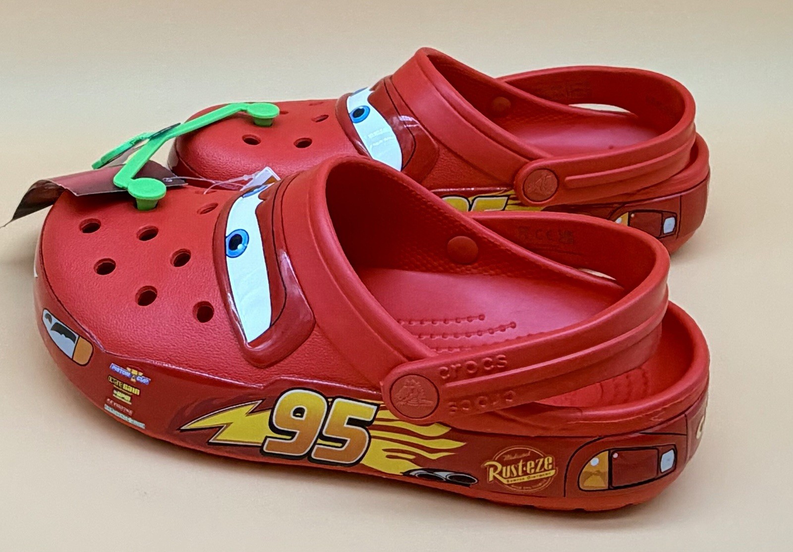 Disney Pixar Cars Light Up Lightning McQueen Crocs New Size Men 4 Women 6 US