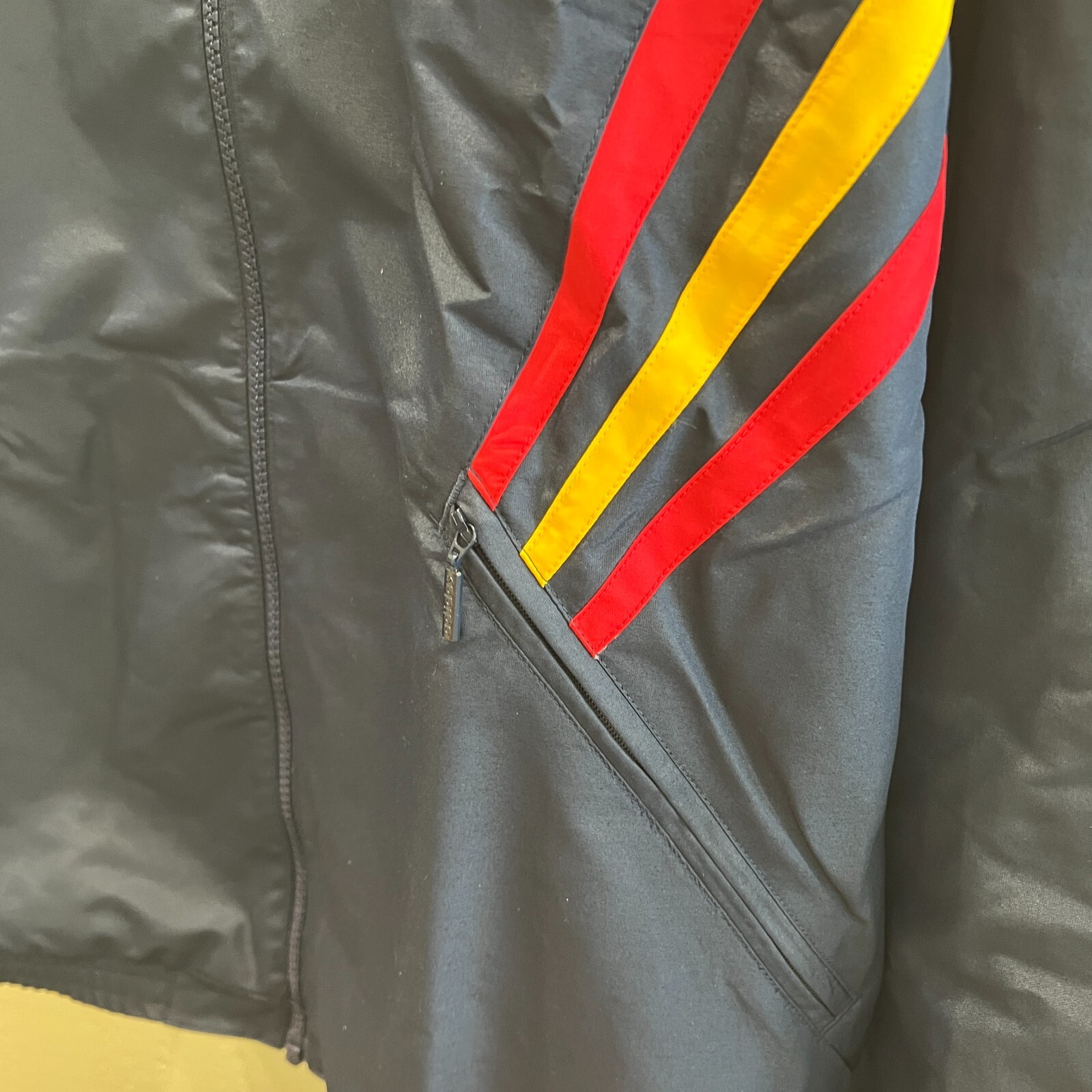 Adidas Spain 1996 Woven Track Jacket Night Indigo Asian Fit IT7753