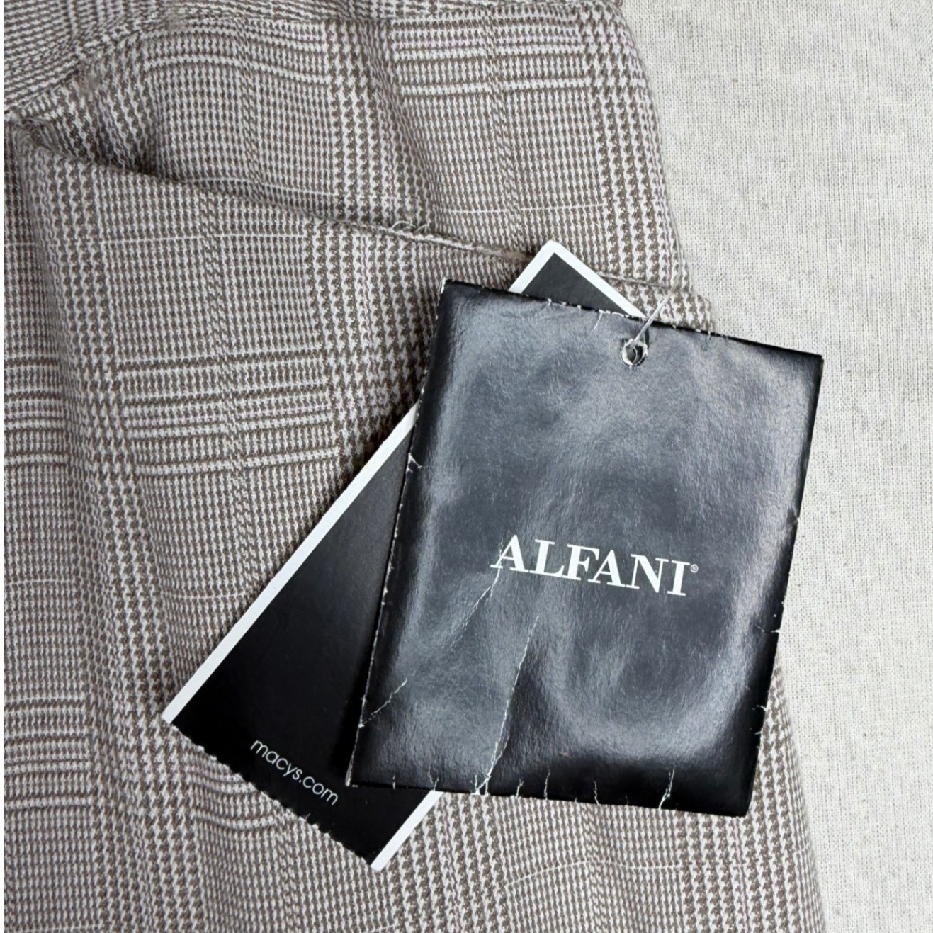 New Alfani Plaid Dress Pants size 12 Beige/White