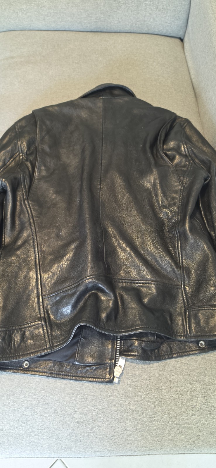 ZARA Men’s Black Biker Jacket Leather Size M Full Zip Button Pockets Short