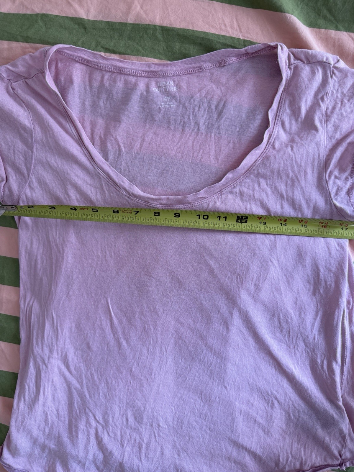 Urban Outfitters Vintage Pink Short Sleeve Tshirt Round Neck Boho Sz Sm Fits M
