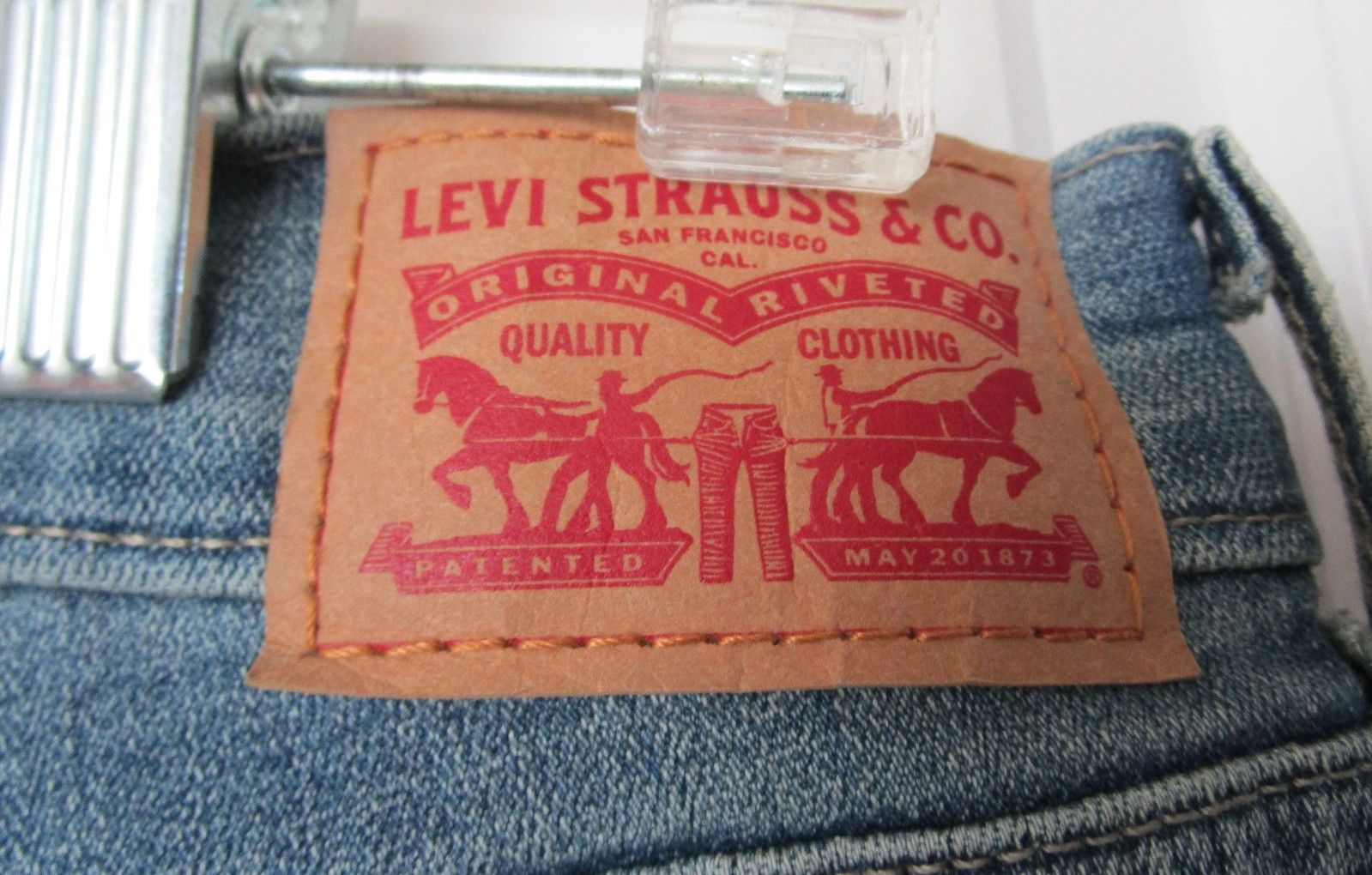 Levis 505 Hero Academia Graphic Print Straight Leg Custom Denim Jeans Women Sz 4