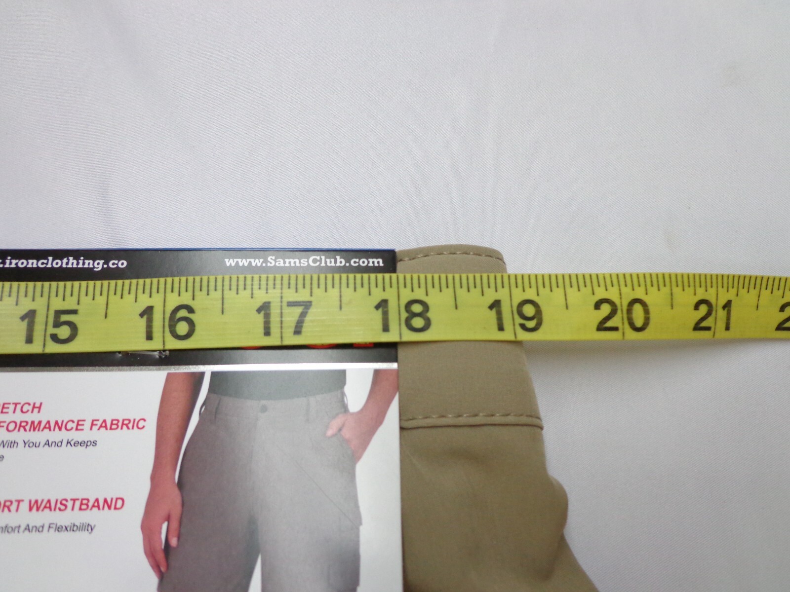 Iron Co Stretch Performance Hybrid Cargo Shorts Khaki Tan Size 38