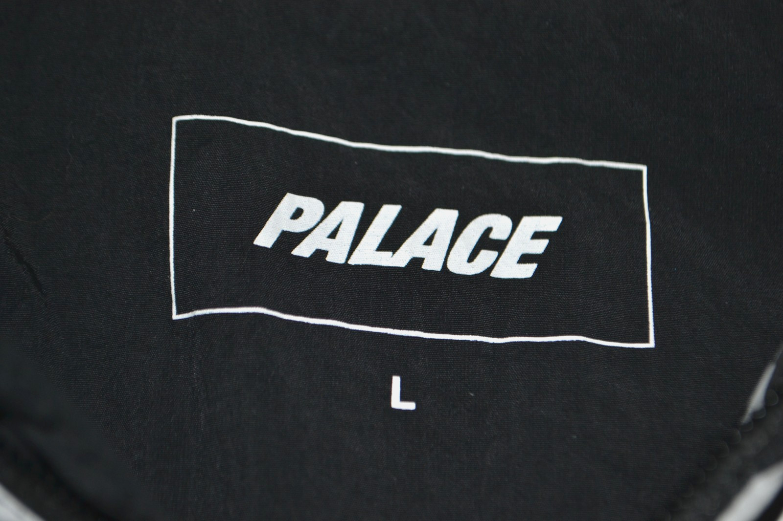 Rare! PALACE SKATEBOARDS Swirl Hood Jacket Men’s Large Nylon Windbreaker
