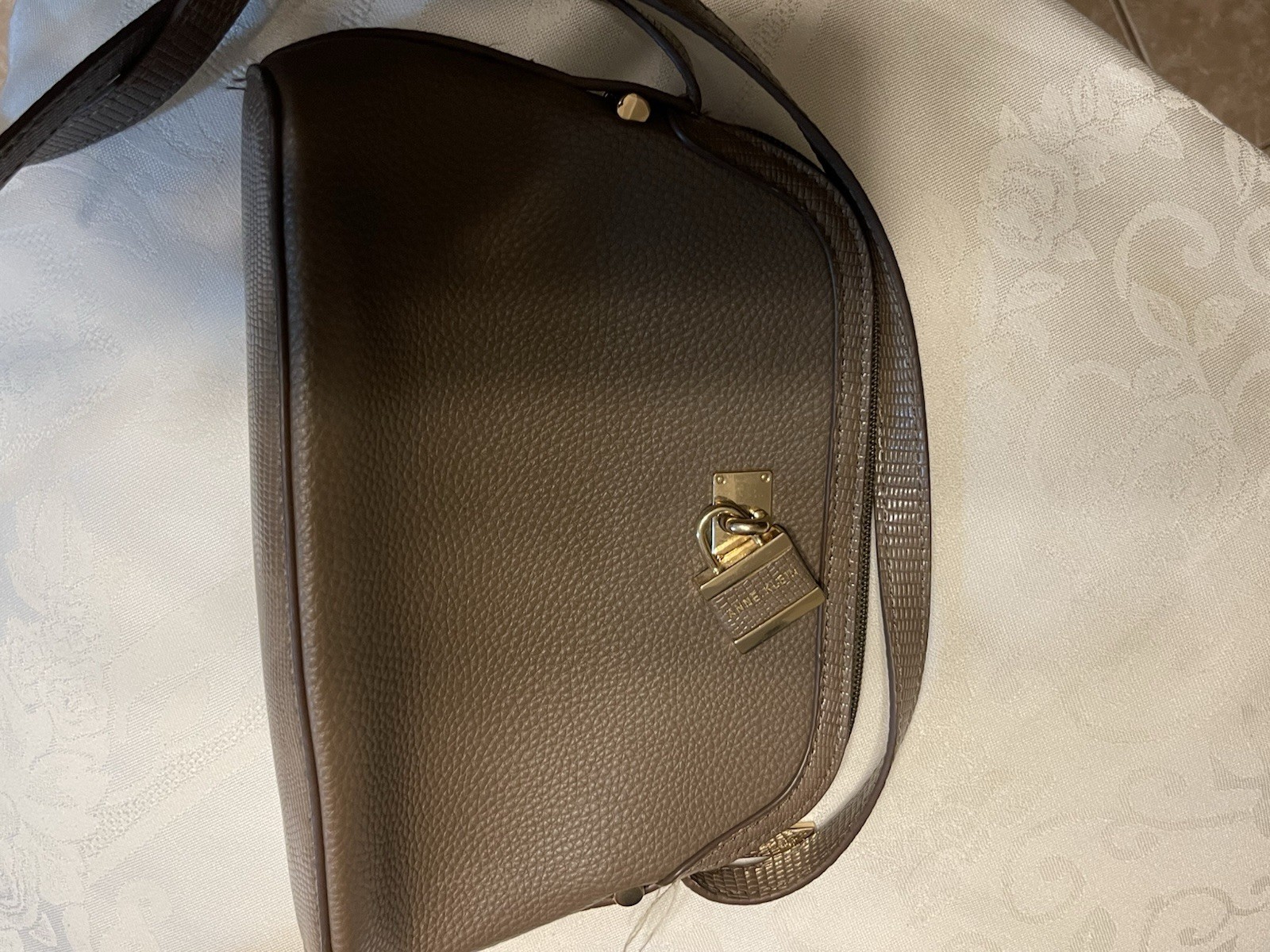 Smalls Anne Klein Crossbody Purse Brown Gold Hardware Faux Leather