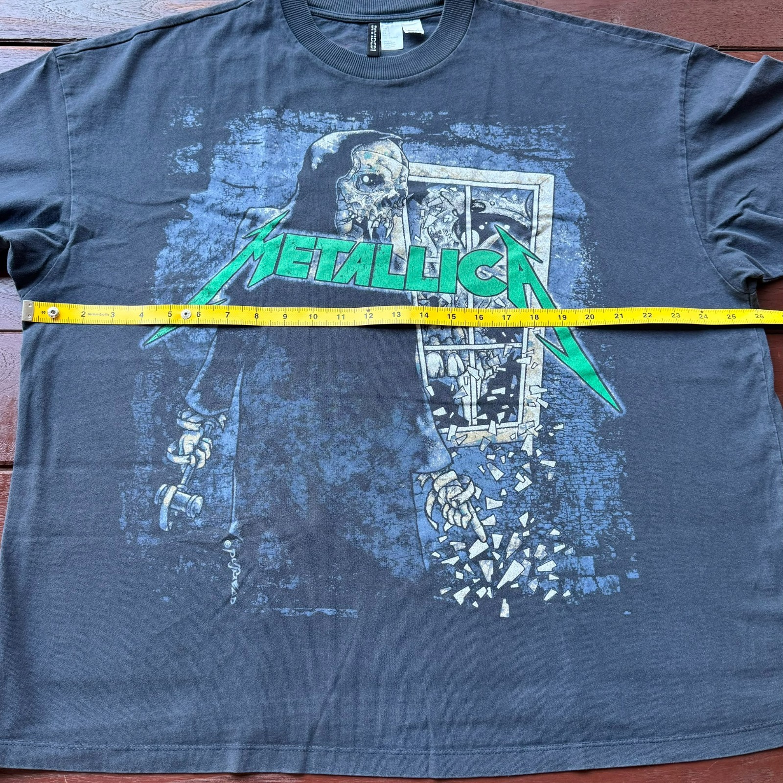 Metallica Damaged Justice T-Shirt Mens L Boxy Oversized 26″ Faded Black Grunge