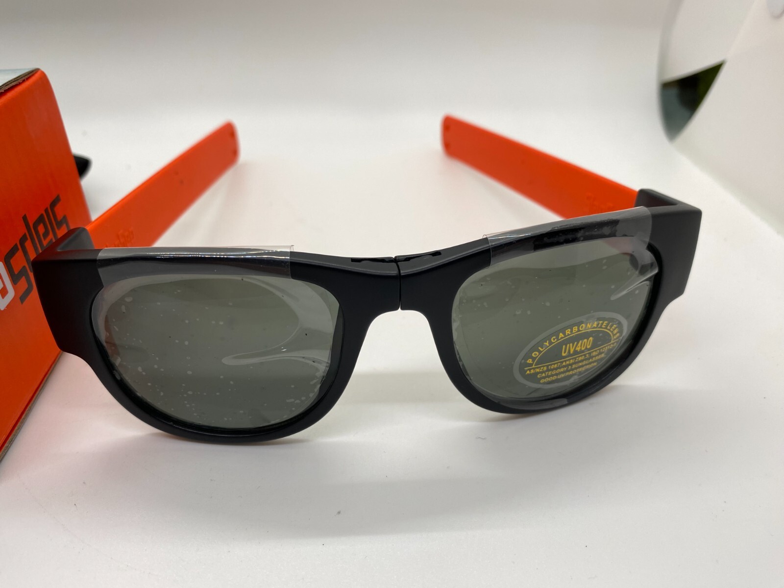 *NEW* Fold Up- SlapSeg Sunglasses UV400-Polycarbonate Lens – 100% Protection.