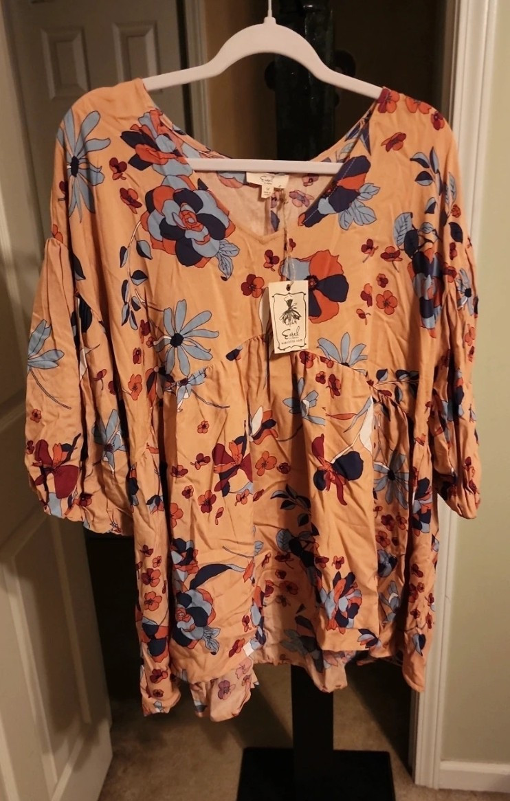 Easel Women’s Orange Floral V-Neck 3/4 Sleeve Tunic Blouse Size M
