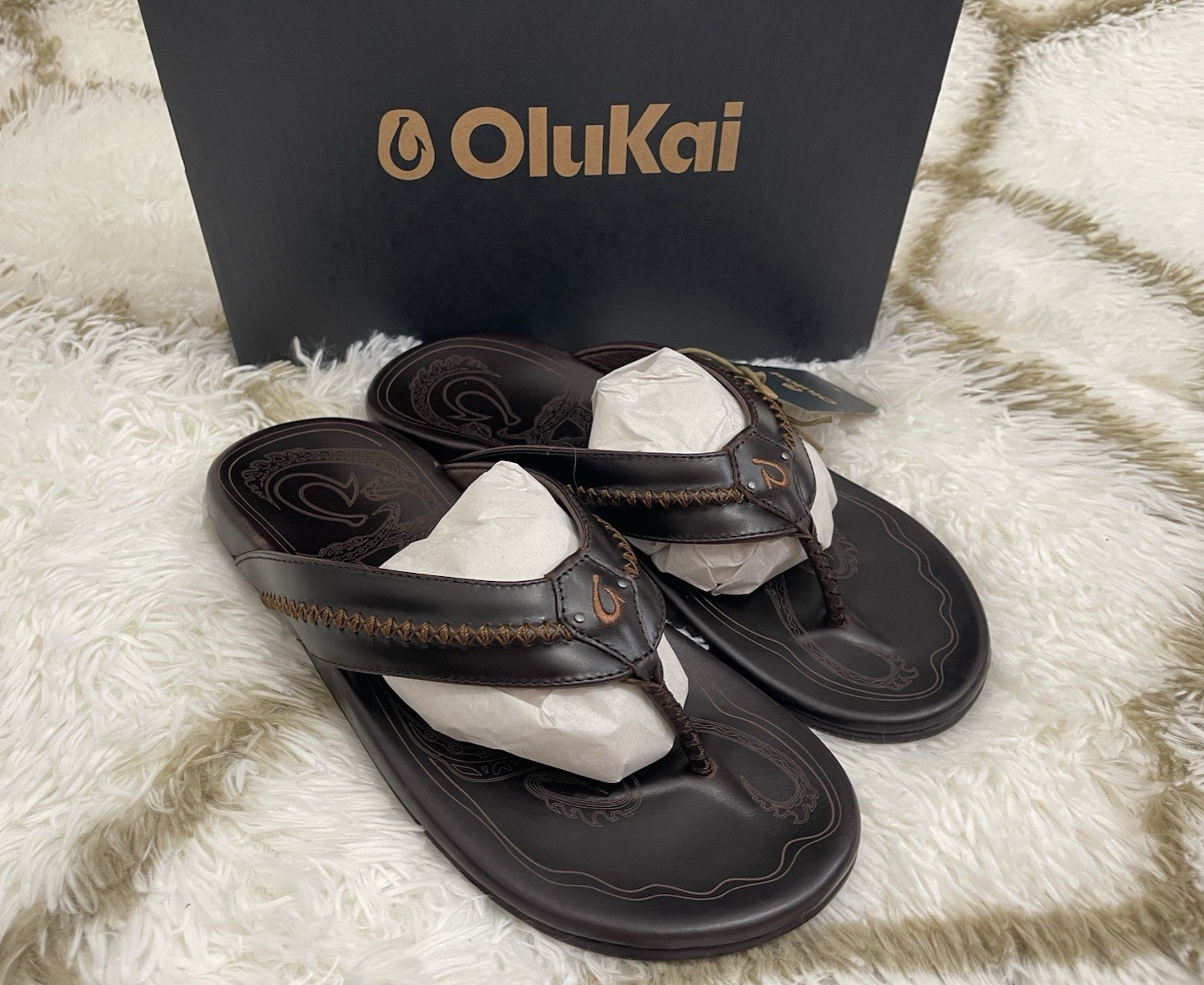 🧡*NIB* OluKai Men’s Size 10 Mea Ola Leather Beach Outdoor Sandals -Dark Java 🧡