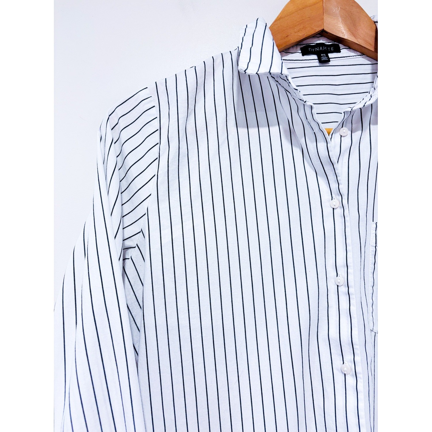 DYNAMITE White striped shirt | Minimalist Office Casual | Small
