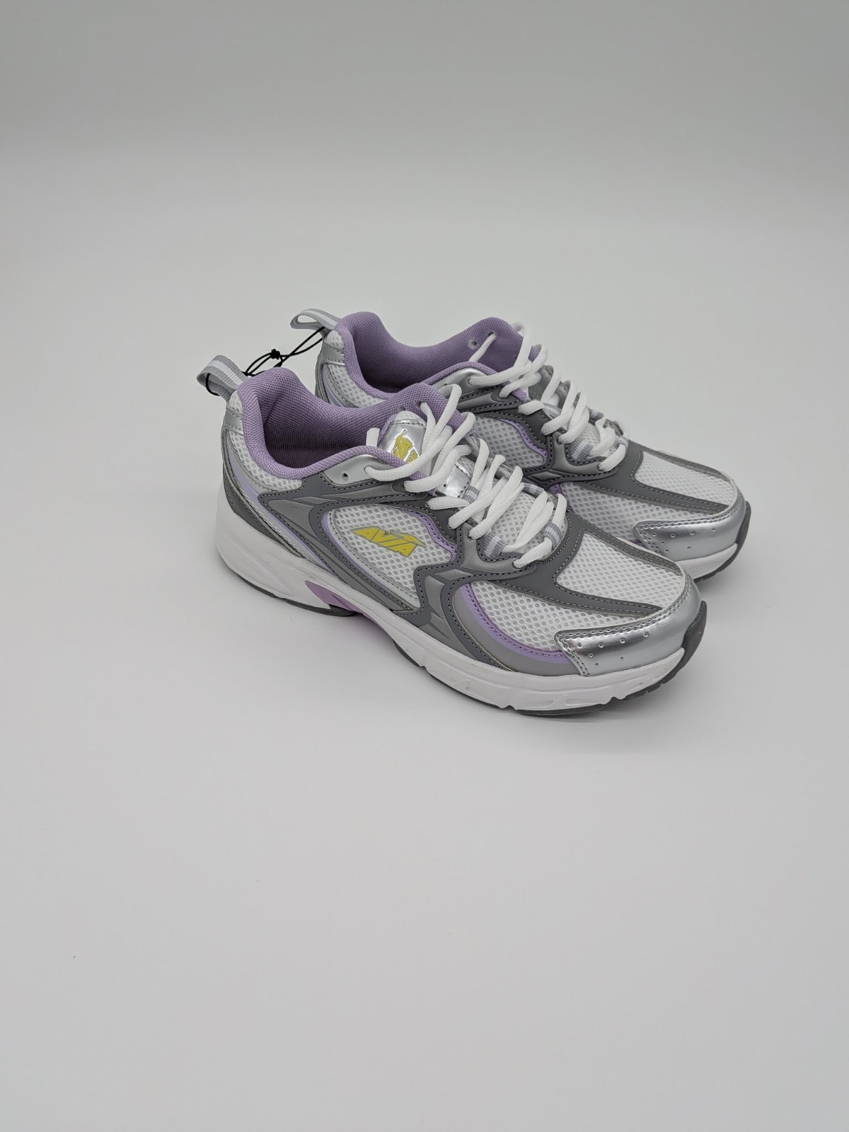 Brand New NWT/Avia Women’s Size 9 Athletic Sneakers (Gray/Silver/Purple Lavender