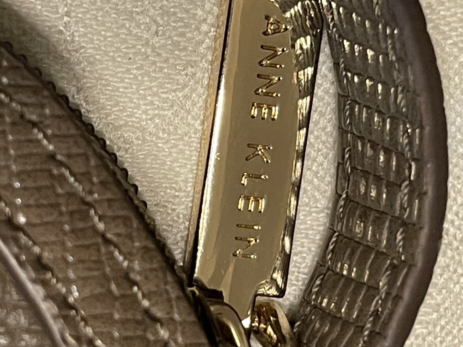Smalls Anne Klein Crossbody Purse Brown Gold Hardware Faux Leather