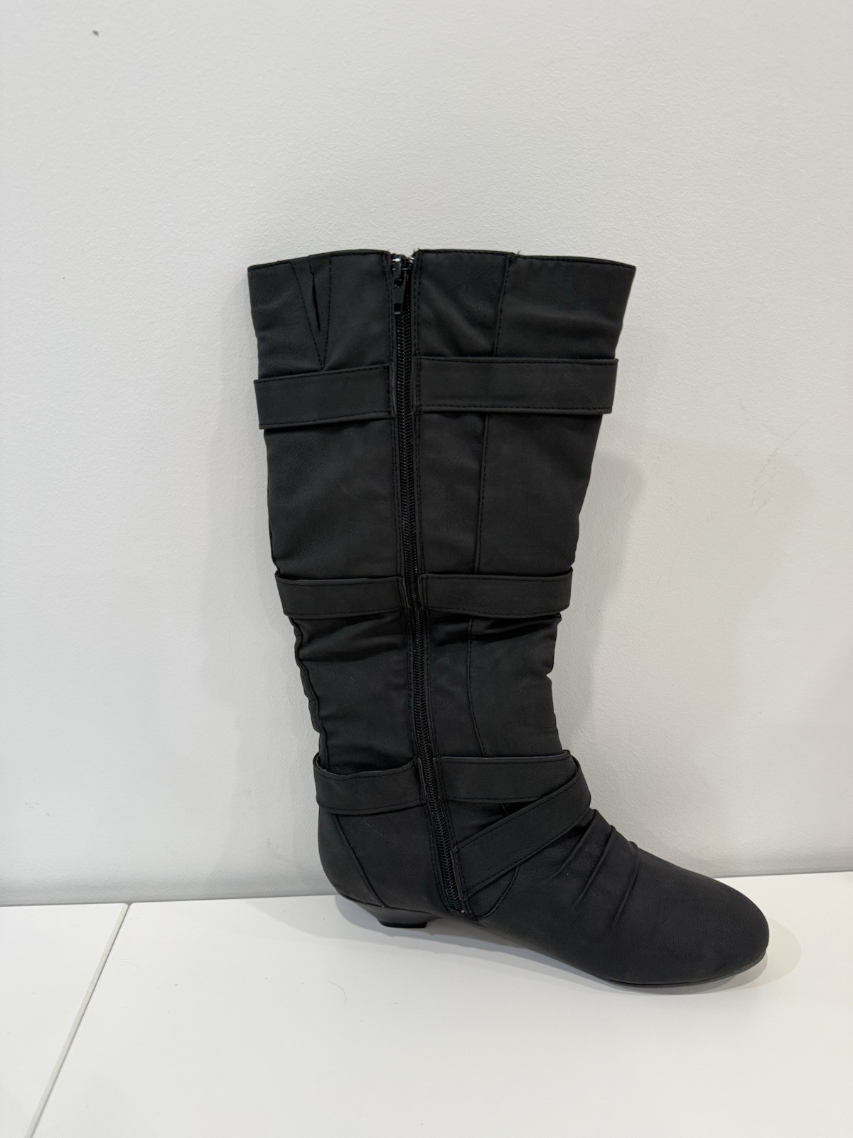 Brand New – Bumper Chika01 Black Synthetic PU High Boots Size 8