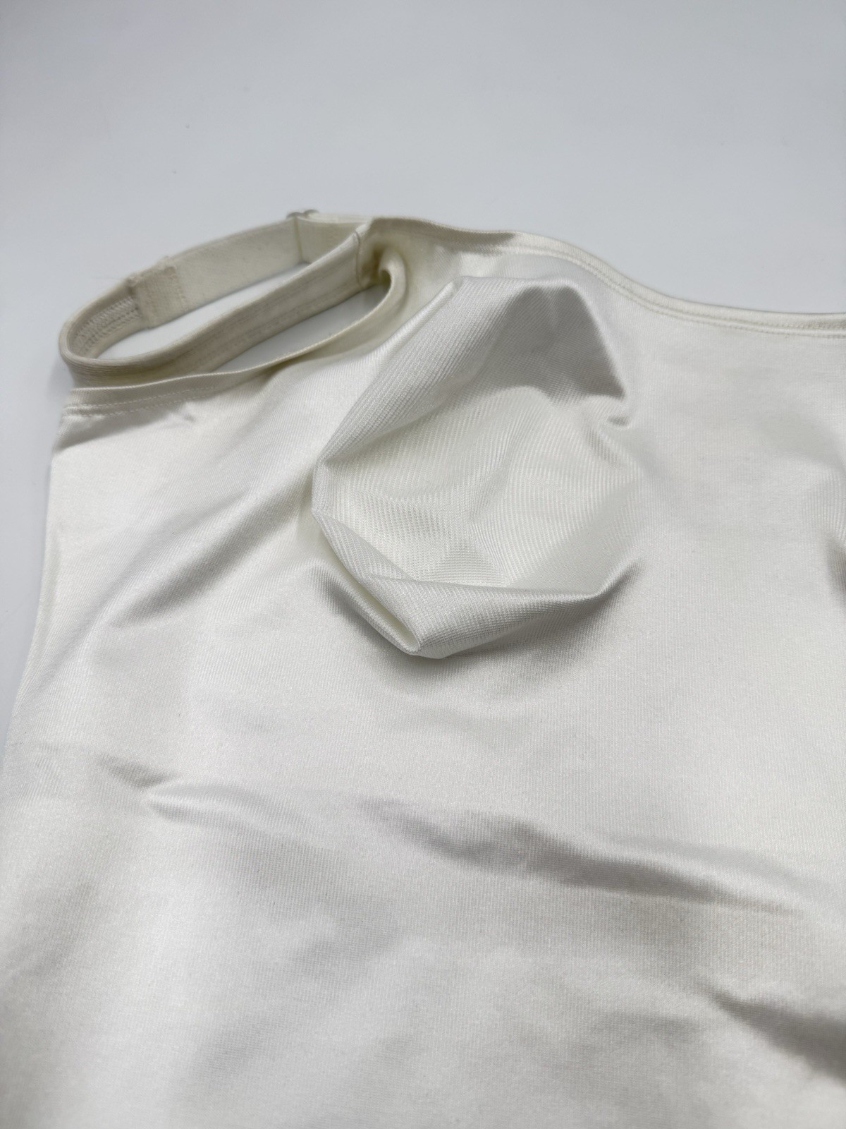 RUBY RIBBON Size 40 White Shapewear Camisole Top Built In Support Adjustable Str