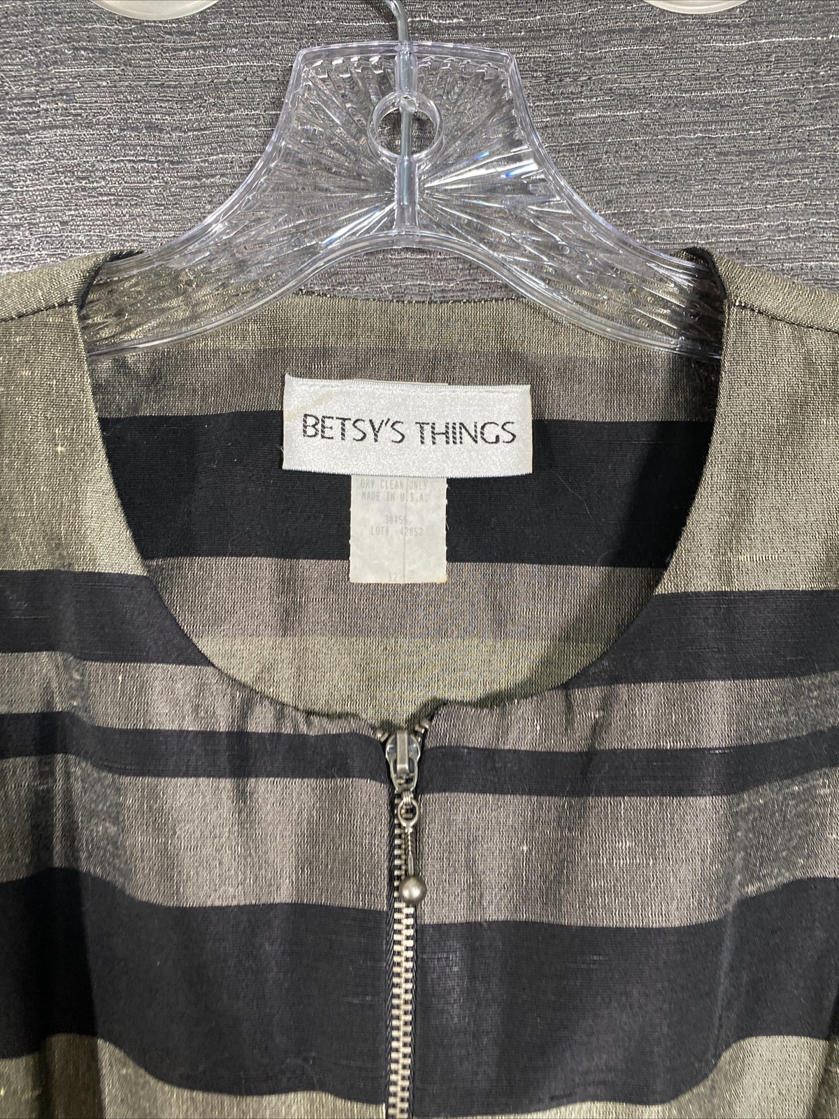 Betsys Things Top Womens 12 Black Gray Zip Fitted Career Striped Embellished