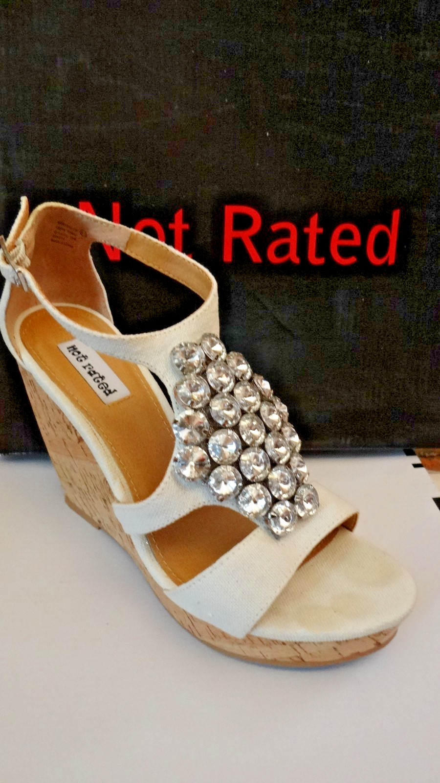 Not Rated Treasure Chest Cream Rhinestone Wedge Sandals 6.5M w Box