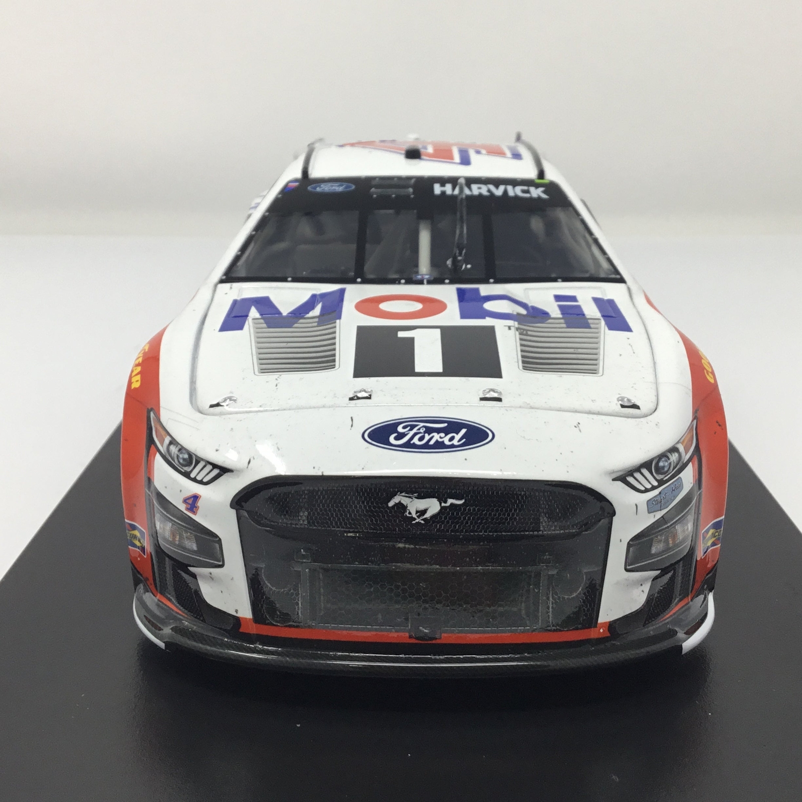 Kevin Harvick 2023 Mobil 1 Wings Indy Raced Version 1:24 Elite Diecast