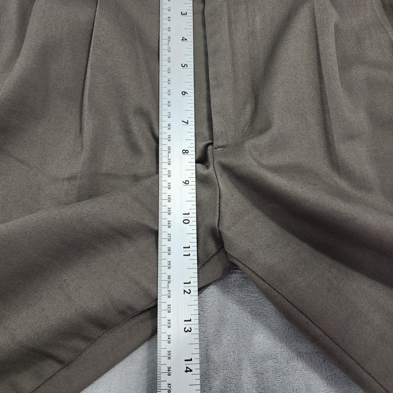 Dockers Pants Mens 30×30 Brown Classic Fit Pleated Chino Straight Stretch Khakis