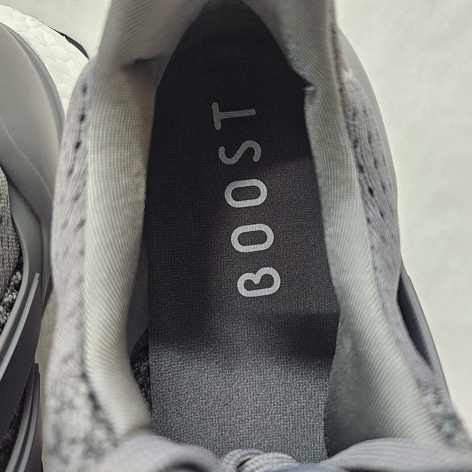 Adidas Ultraboost 1.0 Running Shoes Primeknit HQ4200 Grey White Mens Size 12