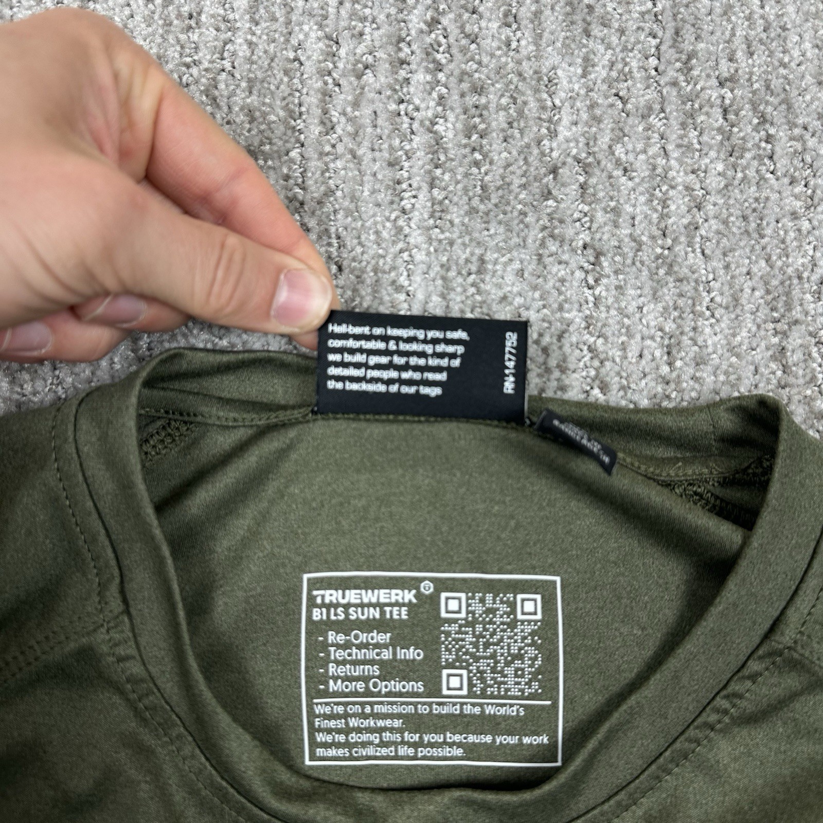 Truewerk B1 Sun T Shirt Mens Large Green Performance Stretch Work Utility