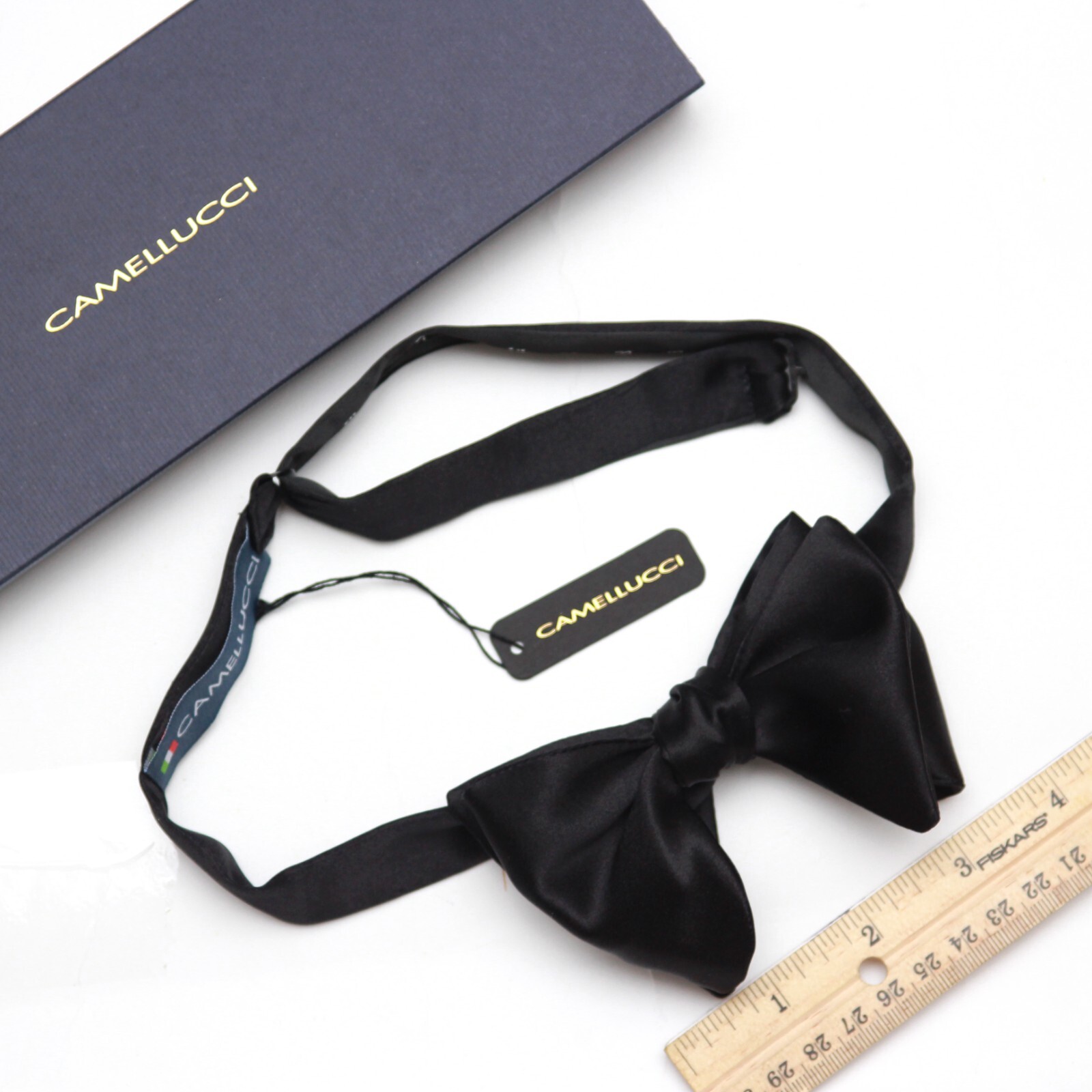 Men’s Pre-tied Bow tie 100%Silk Charmeuse Black Bow tie Small Compact Butterfly